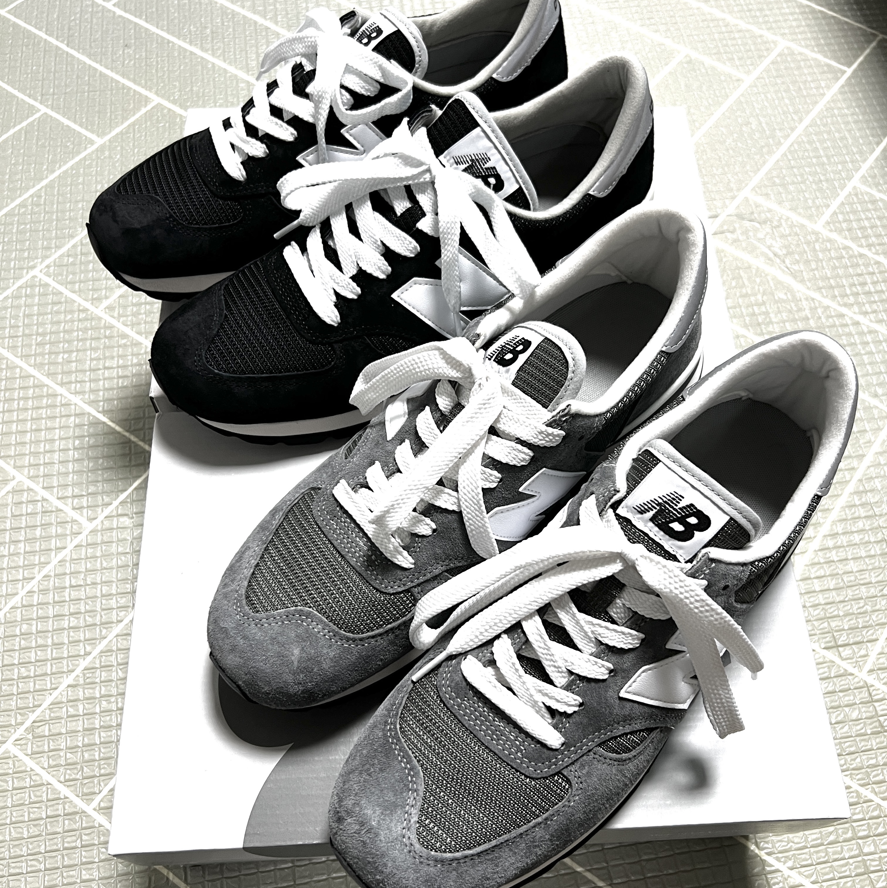 New Balance 990v1 Made in USA Black, New Balance 990v1 Made in USA Grey White 착용 스타일