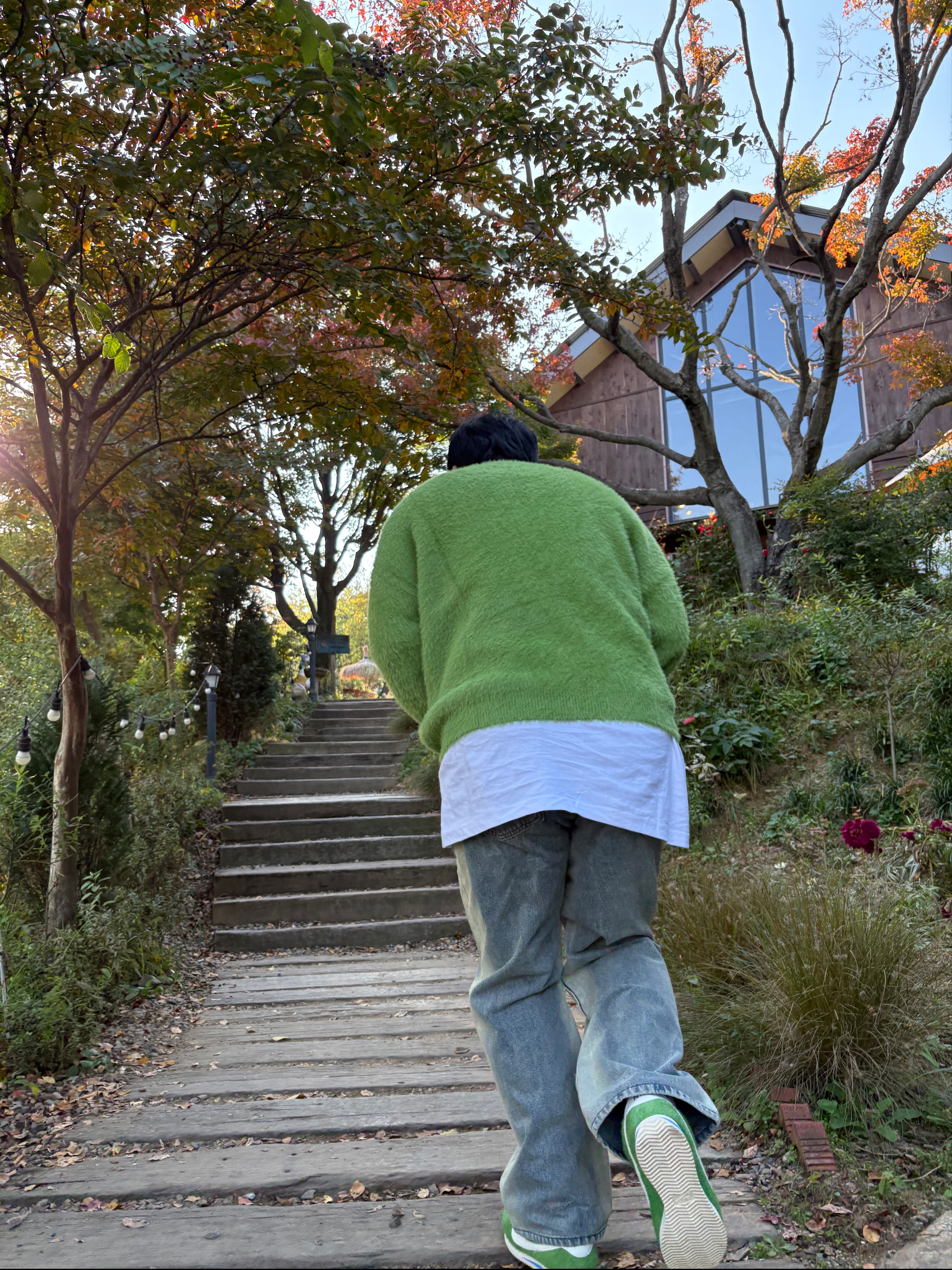 (W) Nike Cortez Vintage Chlorophyll Suede 착용 스타일