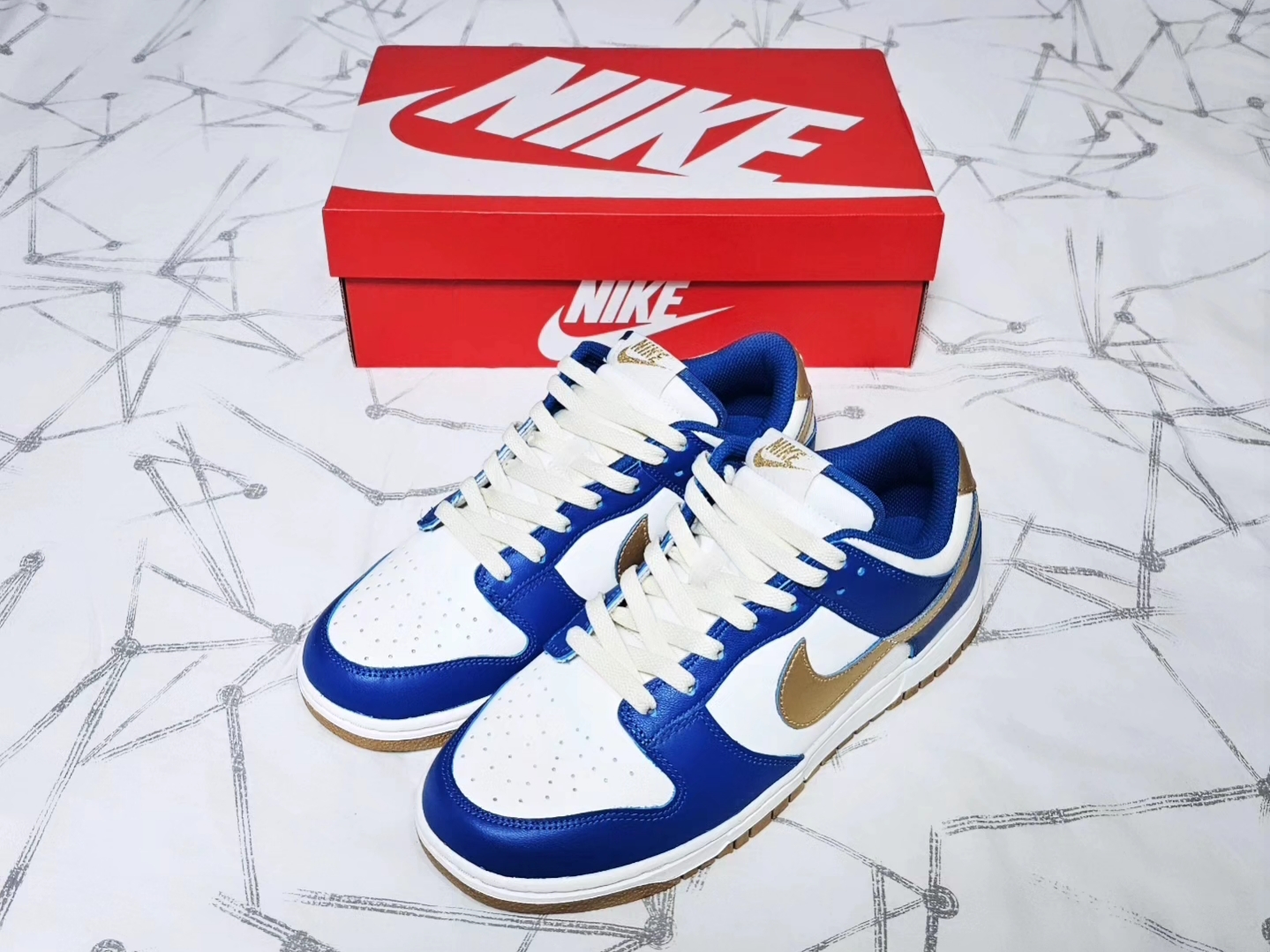 (W) Nike Dunk Low Sail Blue Jay 착용 스타일 - 1