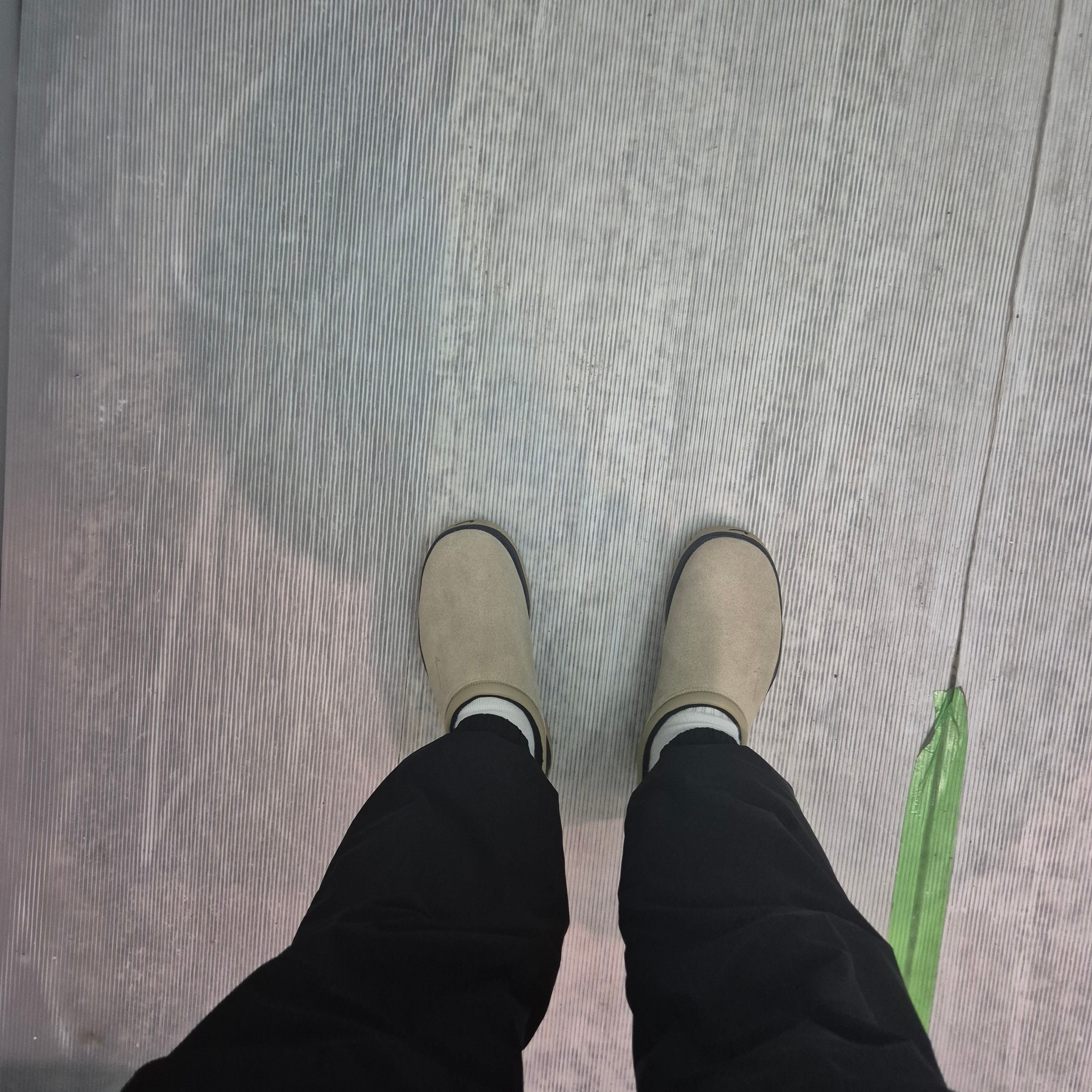Nike ACG Rufus Limestone and Black 착용 스타일