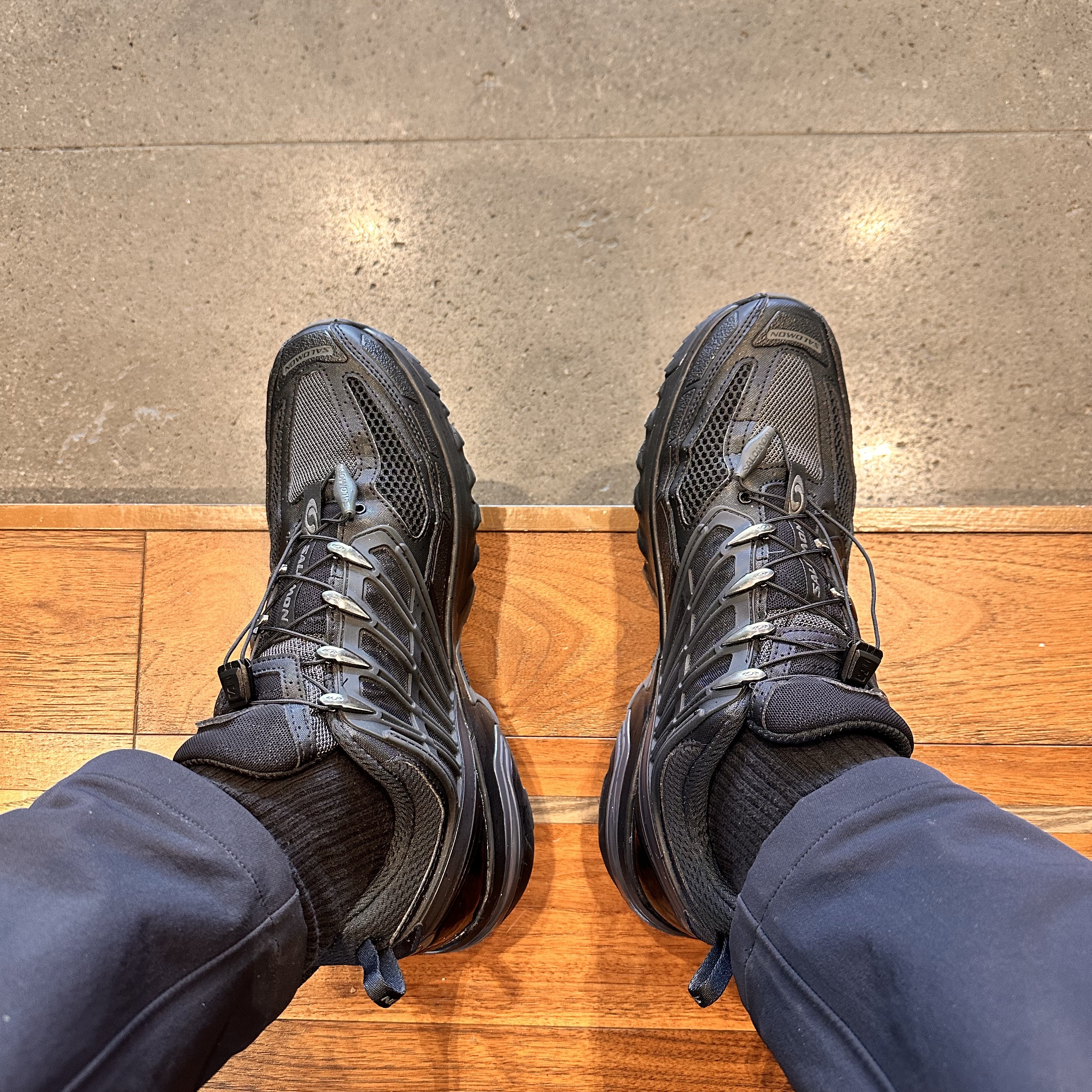 Salomon ACS Pro Black 착용 스타일