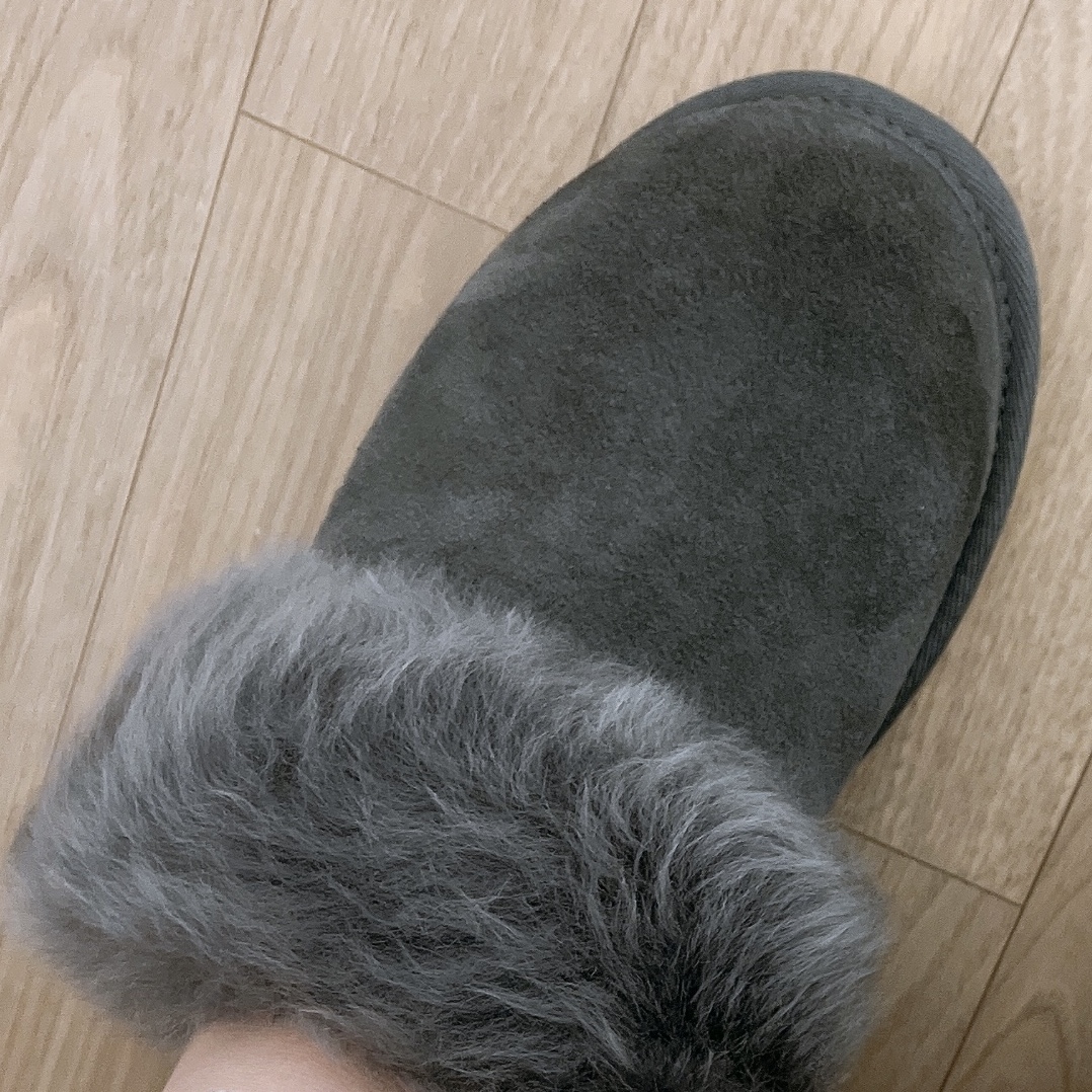 (W) UGG Scuff Sis Charcoal 착용 스타일