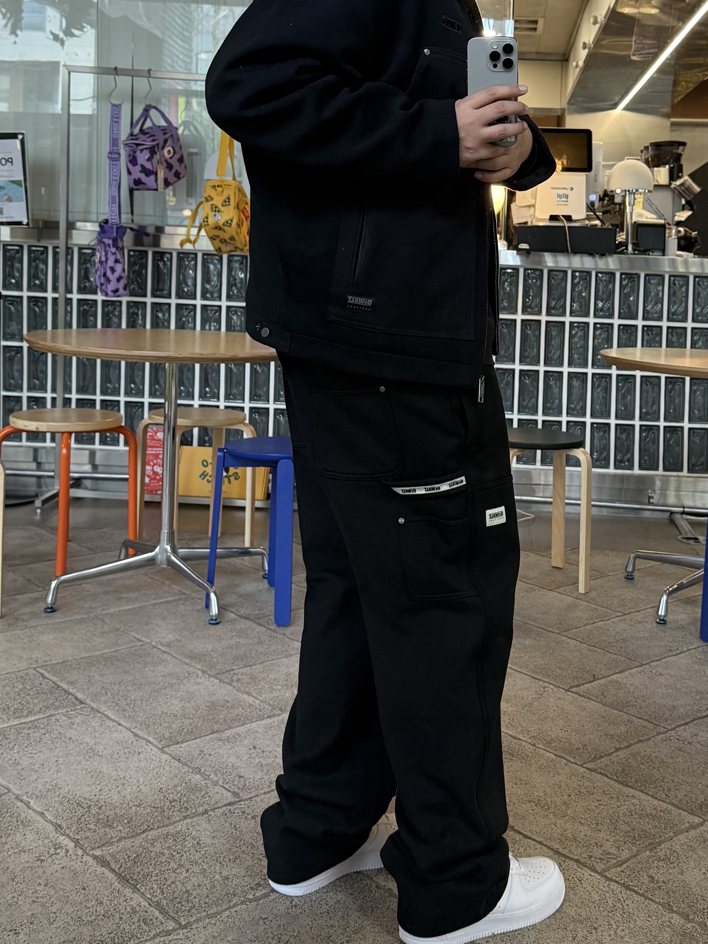 Dada Logo Cap Black White, Nike Air Force 1 '07 Low White 착용 스타일 - 2