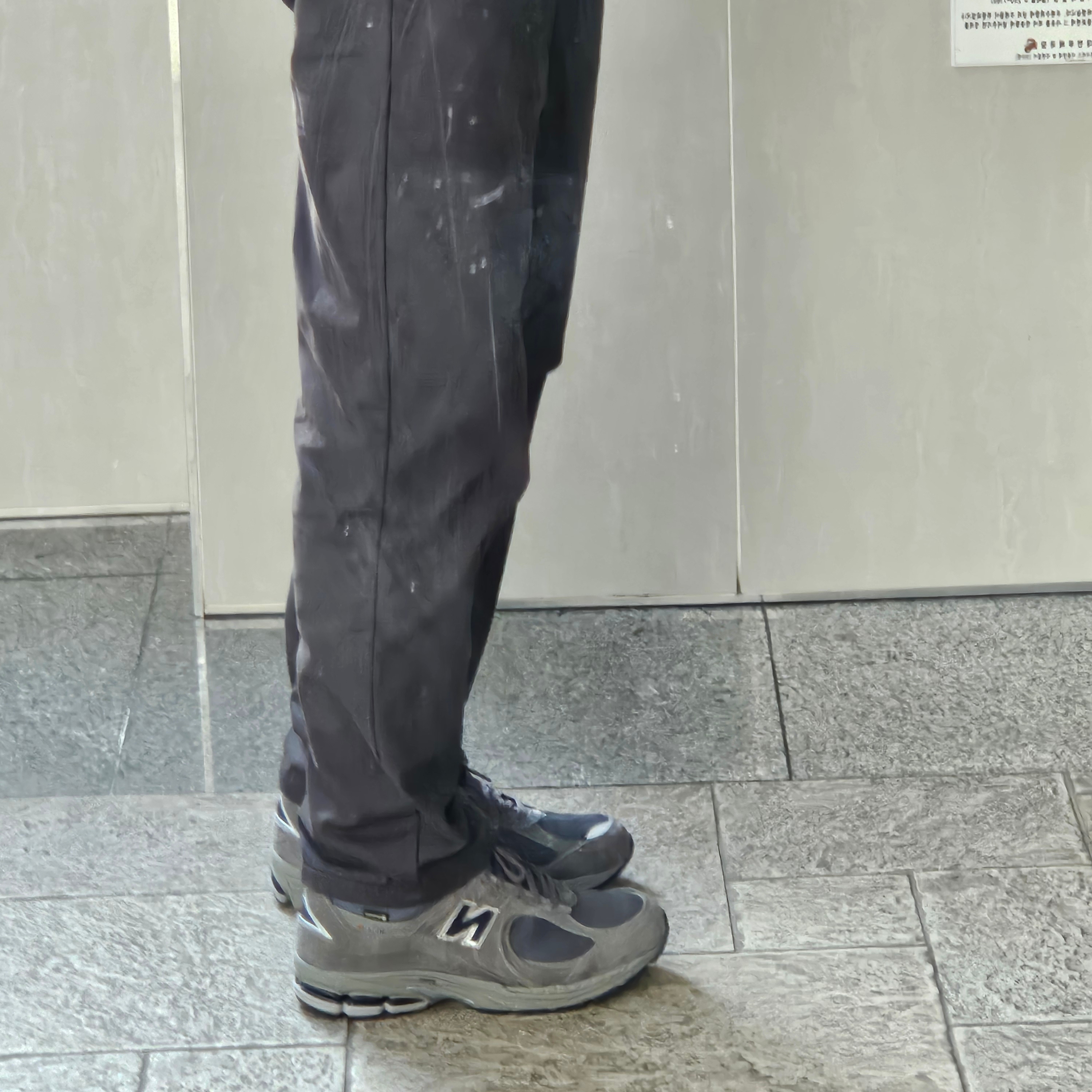 New Balance 2002R Gore-Tex Castlerock Natural Indigo 착용 스타일