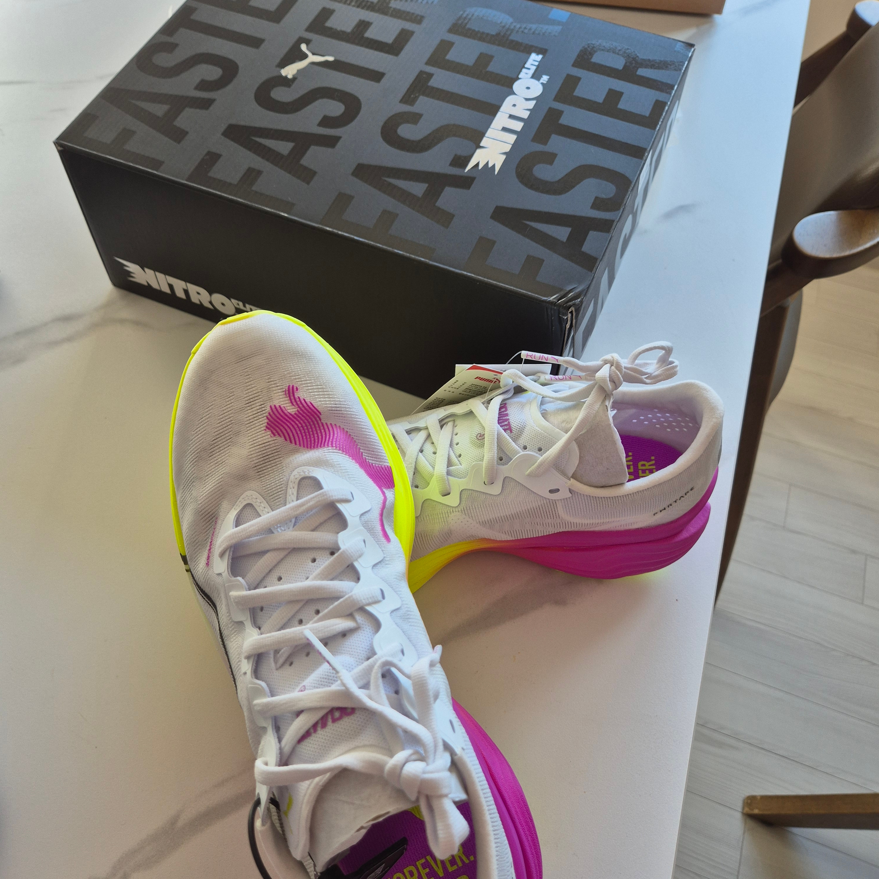 Puma Deviate Nitro Elite 3 White Pure Magenta 착용 스타일