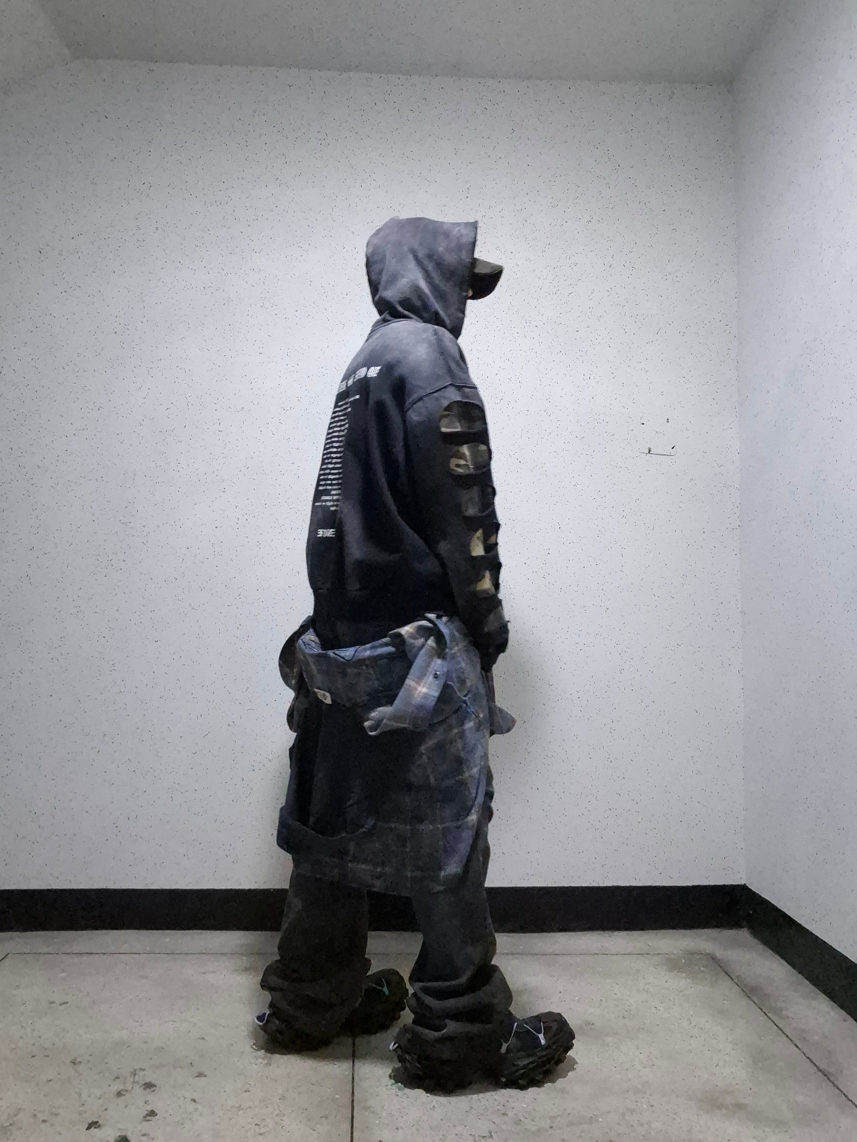 Balenciaga Hike Sneaker Black, VENDORS Full DU$K Flared Pants Gray 착용 스타일 - 6