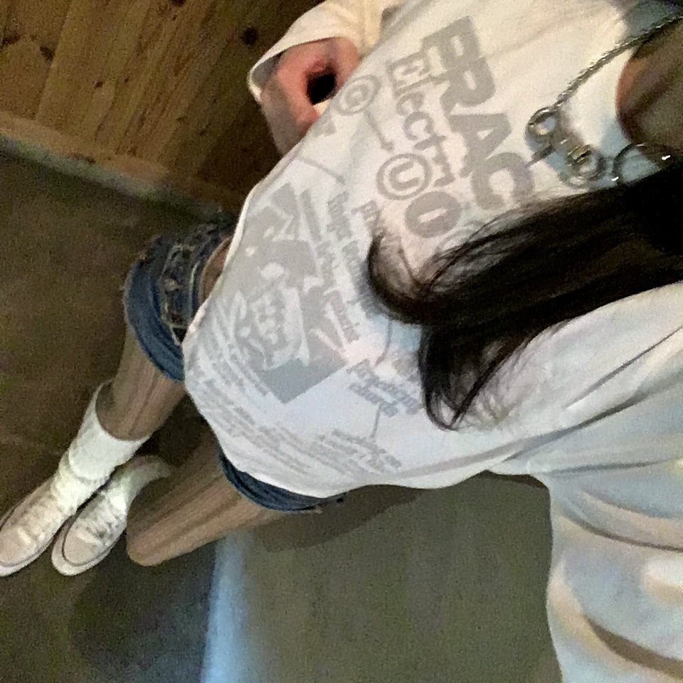 DEFYCLUBROBBERS Routine LS T-Shirt White Gray 착용 스타일 - 1