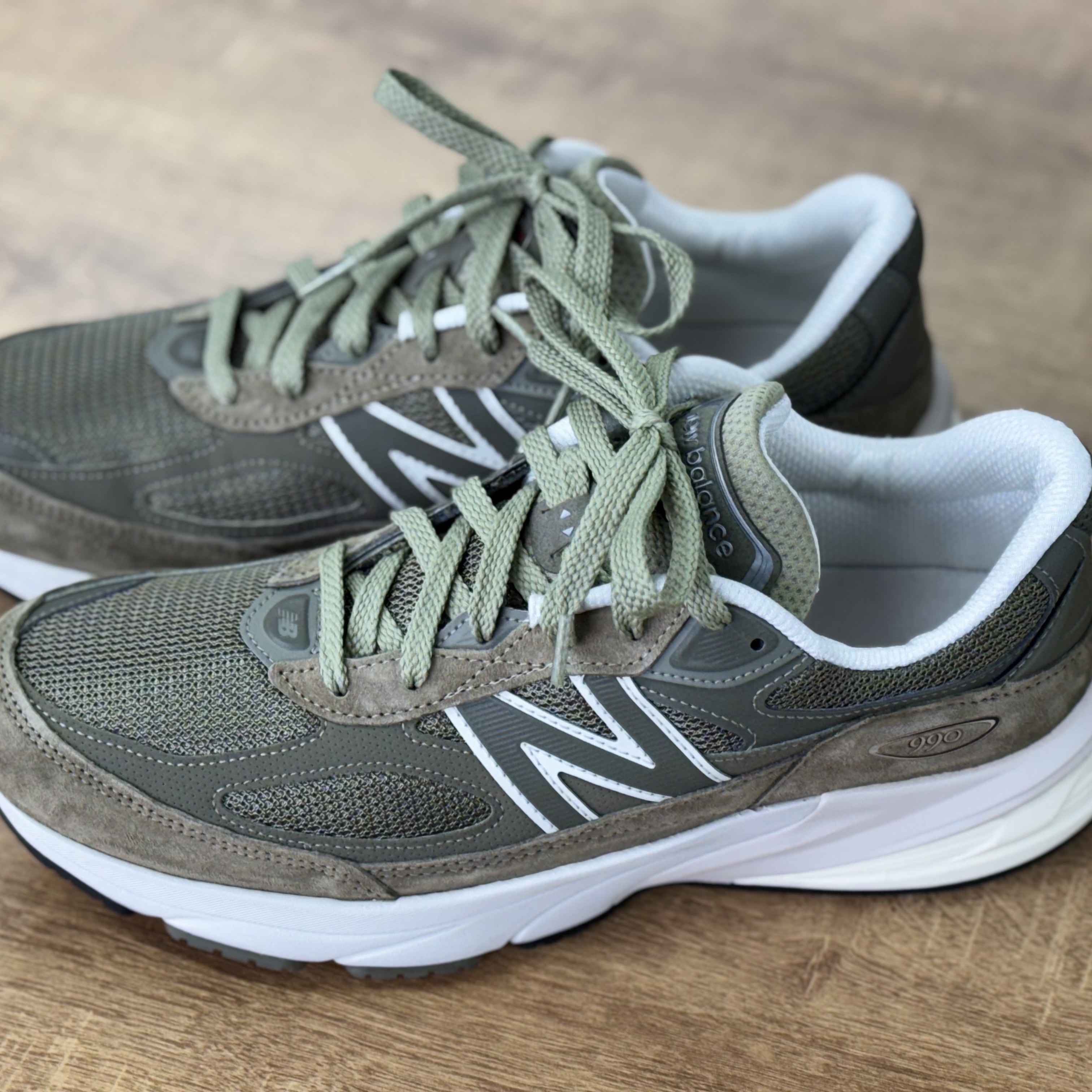 New Balance 990v6 Made in USA True Camo 착용 스타일 - 1