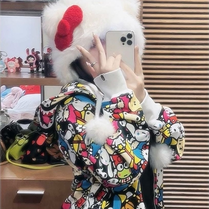 BAPE Baby Milo x Sanrio Characters Shark Full Zip Hoodie Multi 착용 스타일