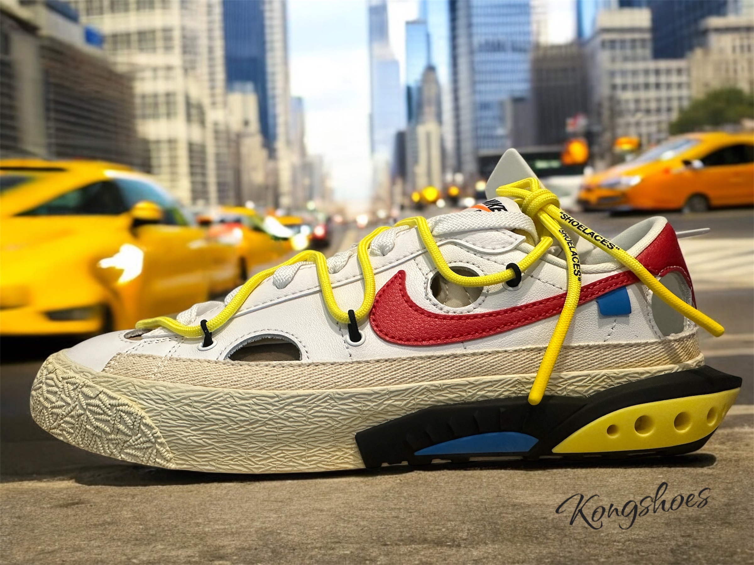 Nike x Off-White Blazer Low '77 White and University Red 착용 스타일