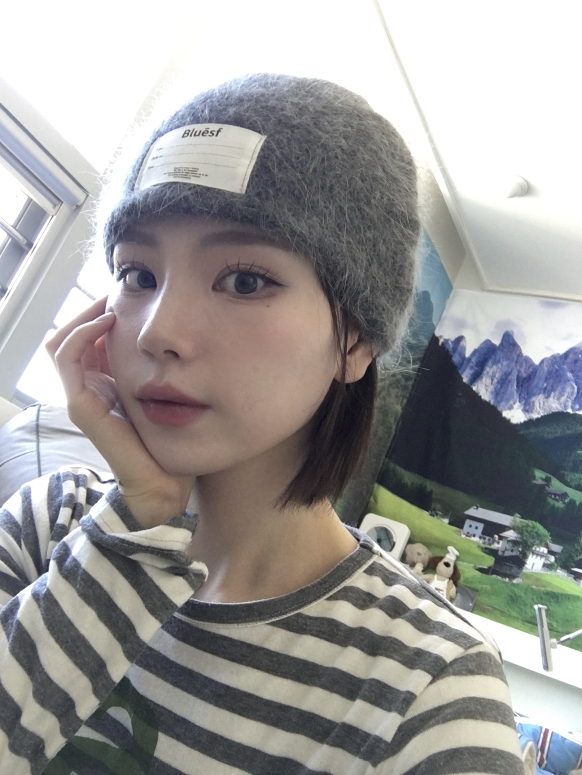 [KREAM 단독] Safarispot Women 1/2 Ticketing Stripe Border Tee Gray 착용 스타일