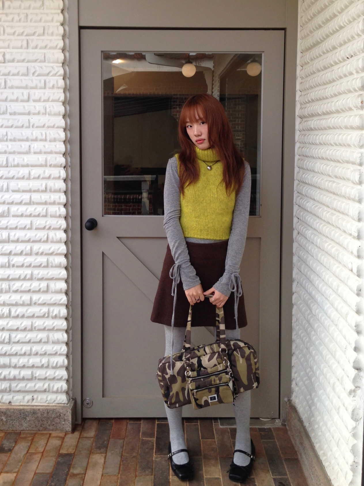 Nff Clip Pouch Bag Camo 착용 스타일 - 3