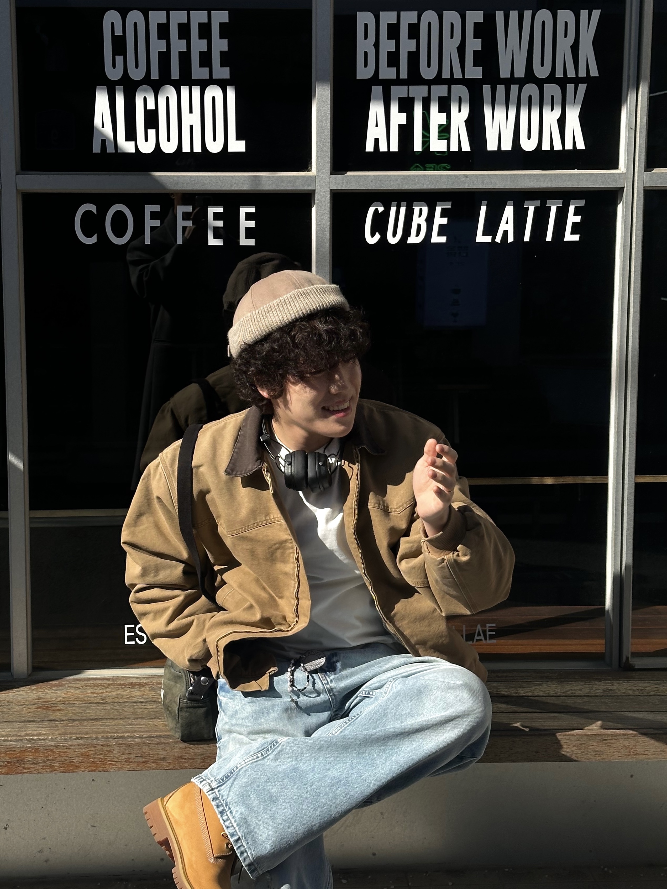 Carhartt WIP OG Santa Fe Jacket Hamilton Brown Tobacco, Timberland Premium 6 inch Waterproof Boot Wheat Nubuck - Wide 착용 스타일 - 2