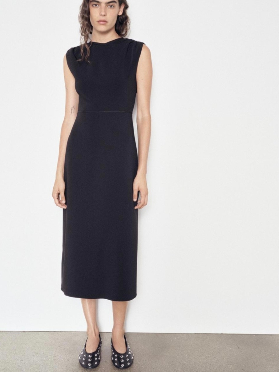 (W) Zara ZW Collection Shearling Midi Dress Black 착용 스타일