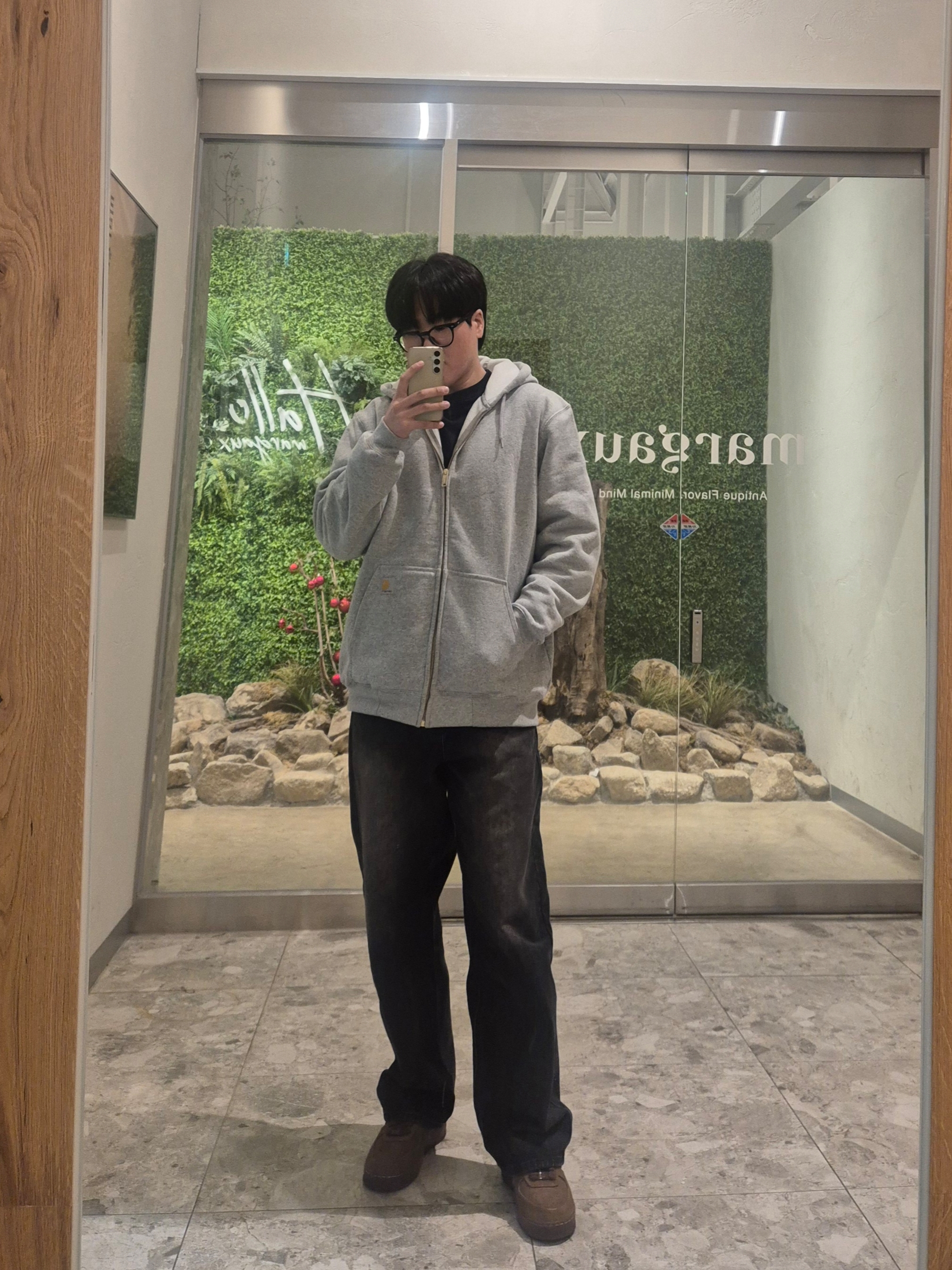 Carhartt Loose Fit Midweight Full Zip Sweatshirt Heather Grey, (W) Nike Air Force 1 '07 Cacao Wow 착용 스타일