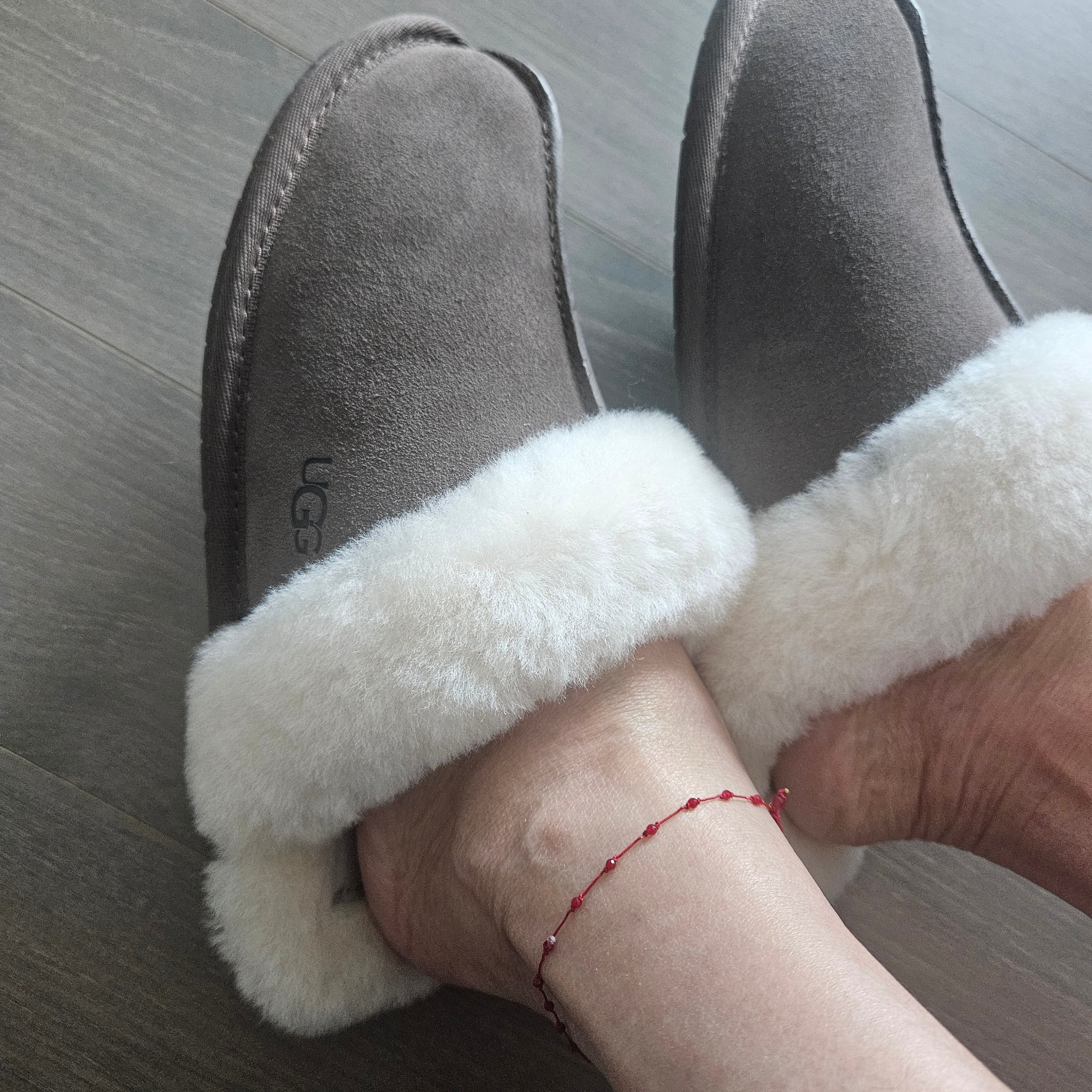 (W) UGG Scuffette II Slipper Espresso 착용 스타일