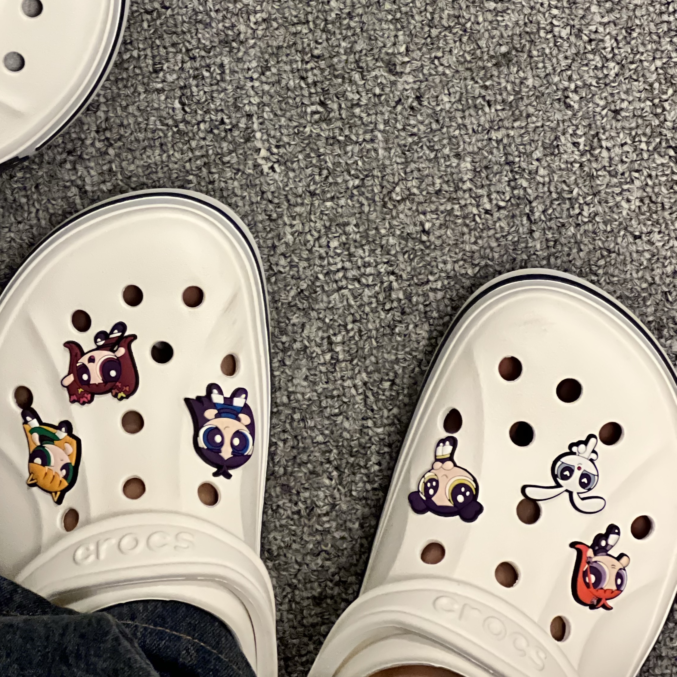 Crocs Bayaband Clog White Navy 착용 스타일