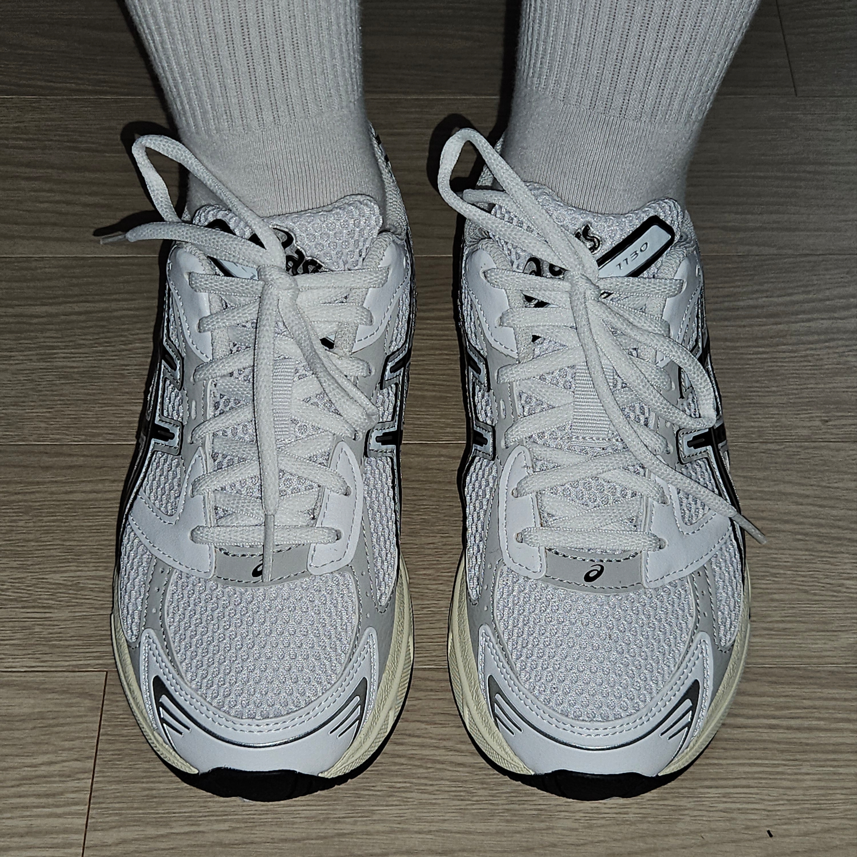 Asics Gel-1130 White Cloud Grey 착용 스타일