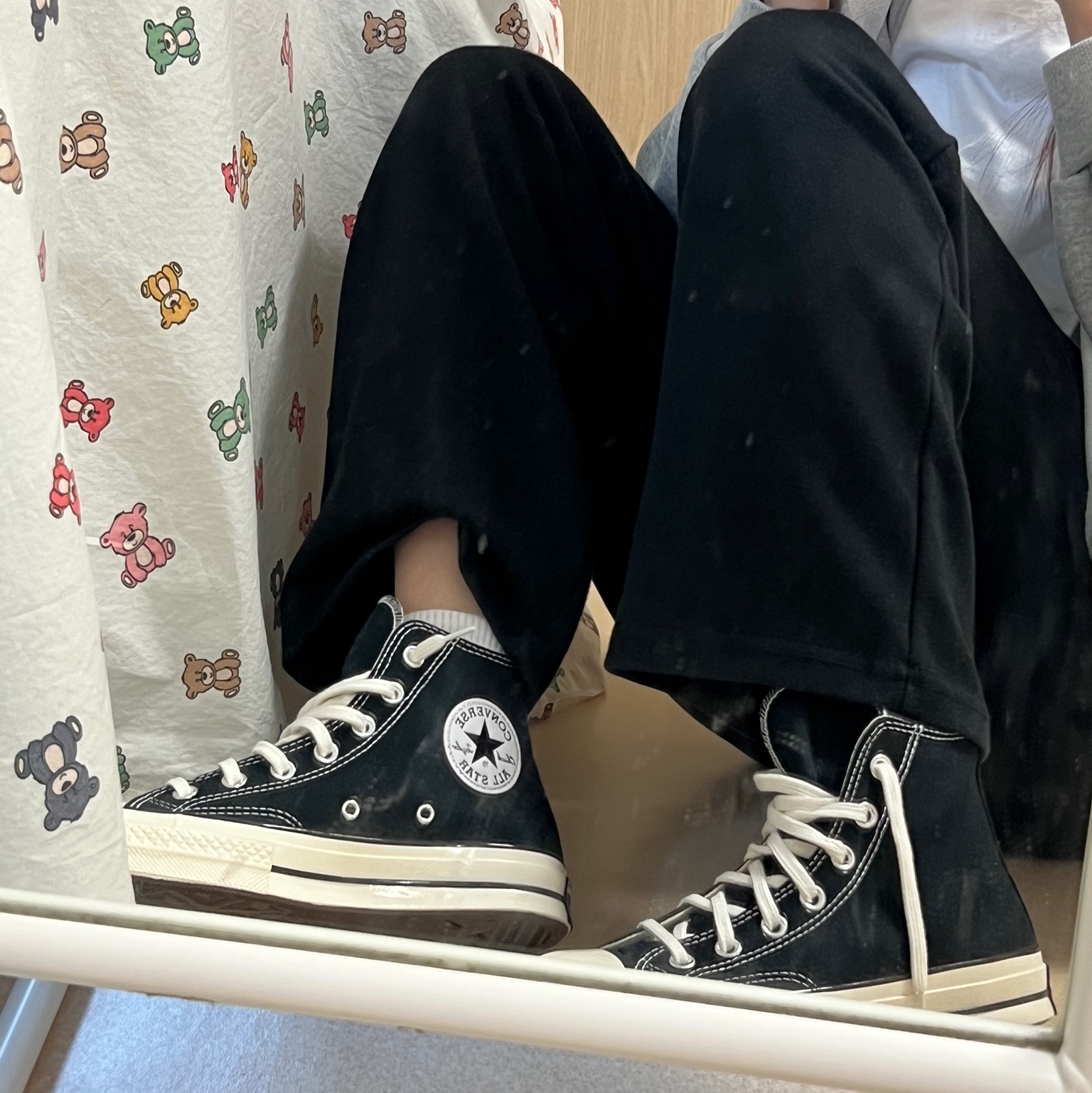 Converse Chuck 70 Hi Black 착용 스타일 - 3