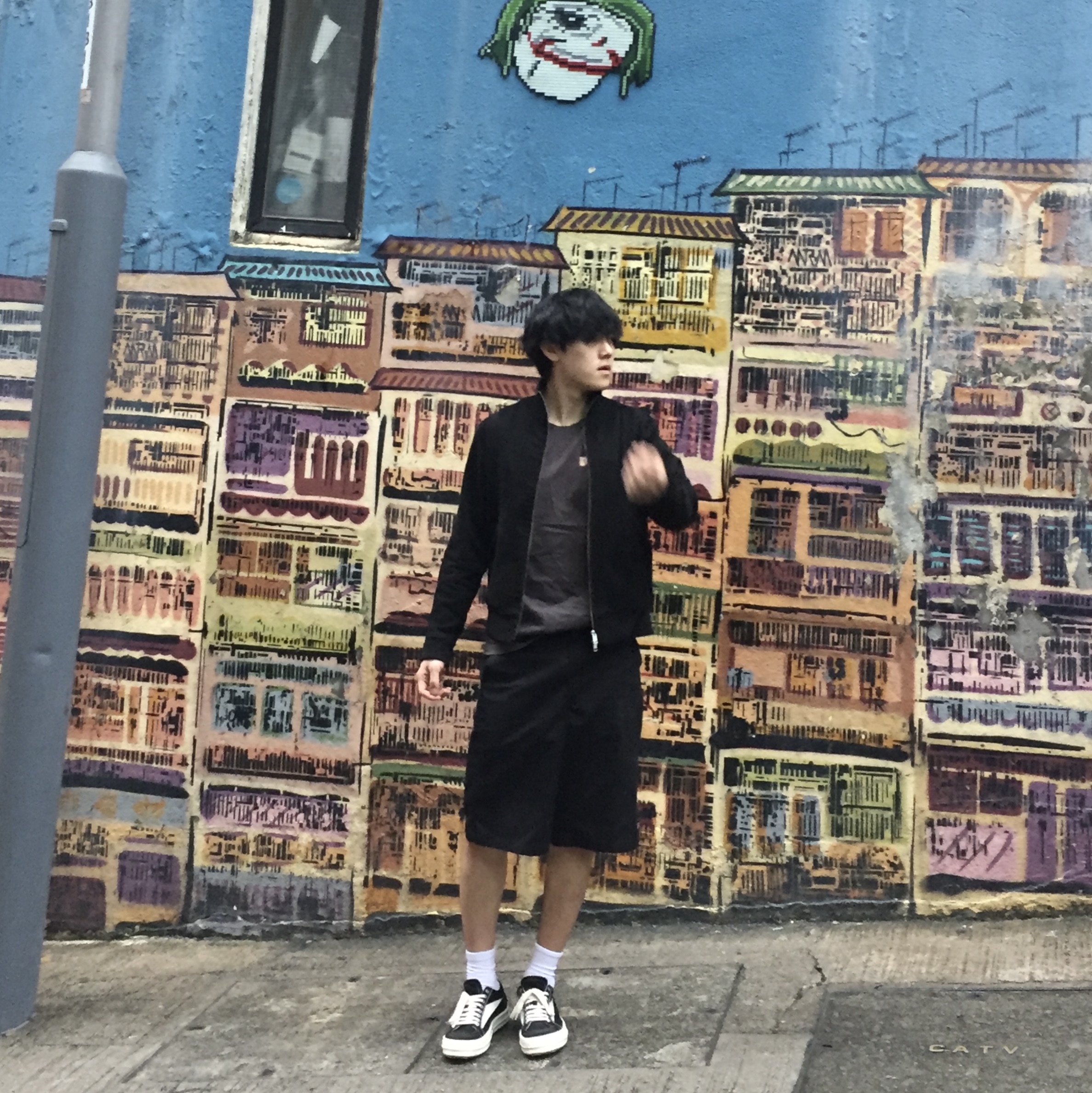 Rick Owens Drkshdw Vintage Sneakers Black Milk 착용 스타일 - 2