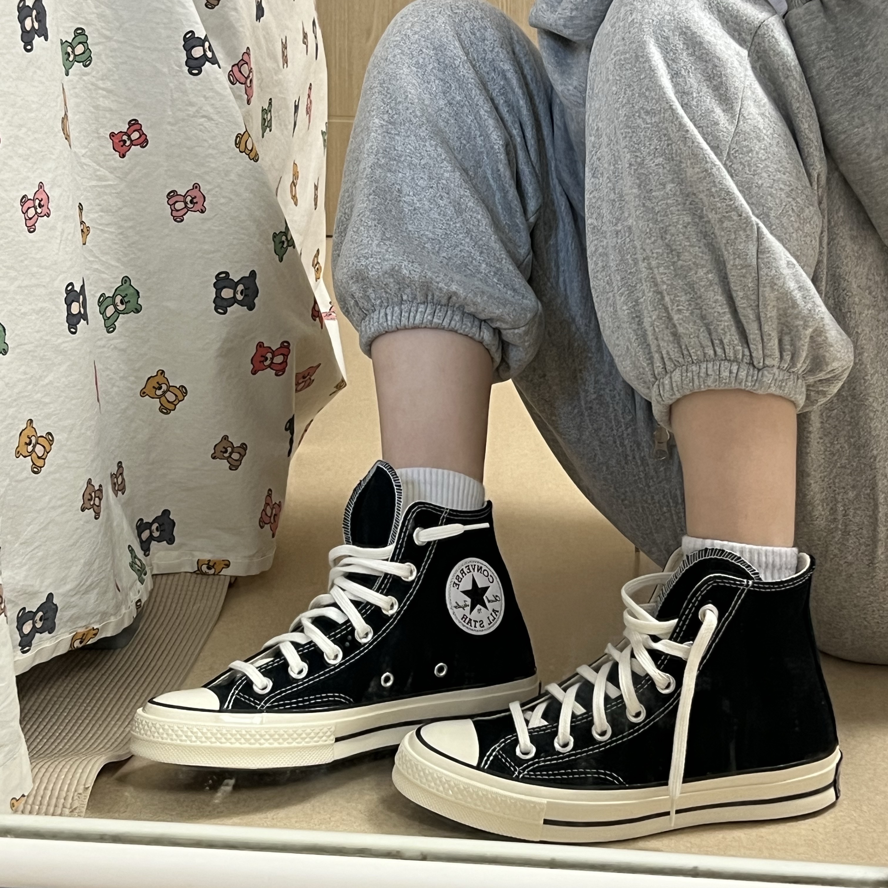 Converse Chuck 70 Hi Black 착용 스타일 - 1