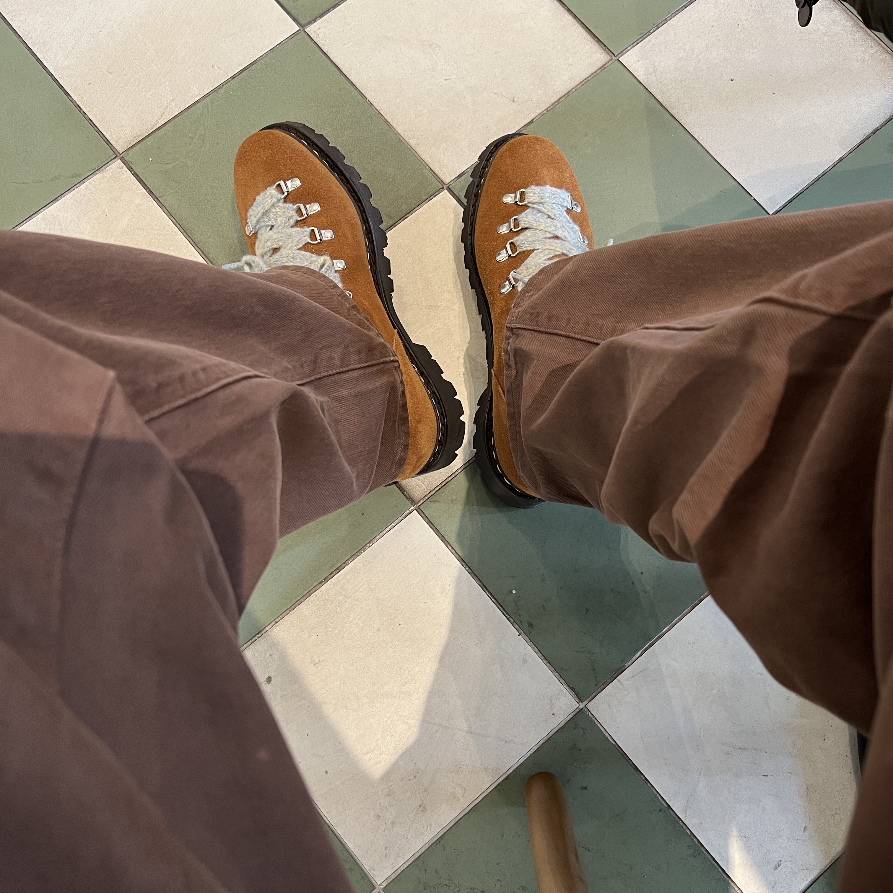 Supreme Baggy Jean Light Brown - 23FW 착용 스타일