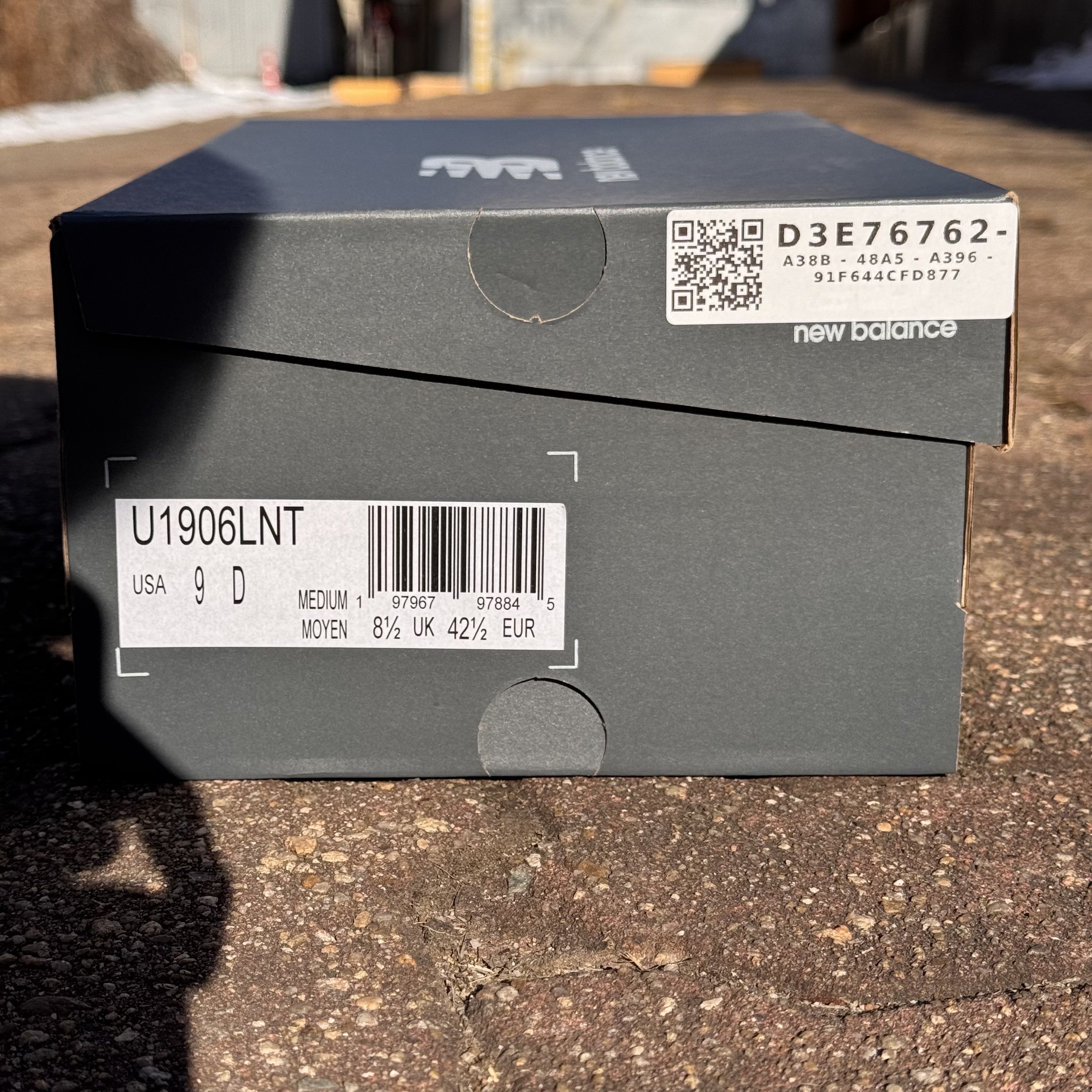 New Balance 1906L Black Black Cement 착용 스타일 - 2