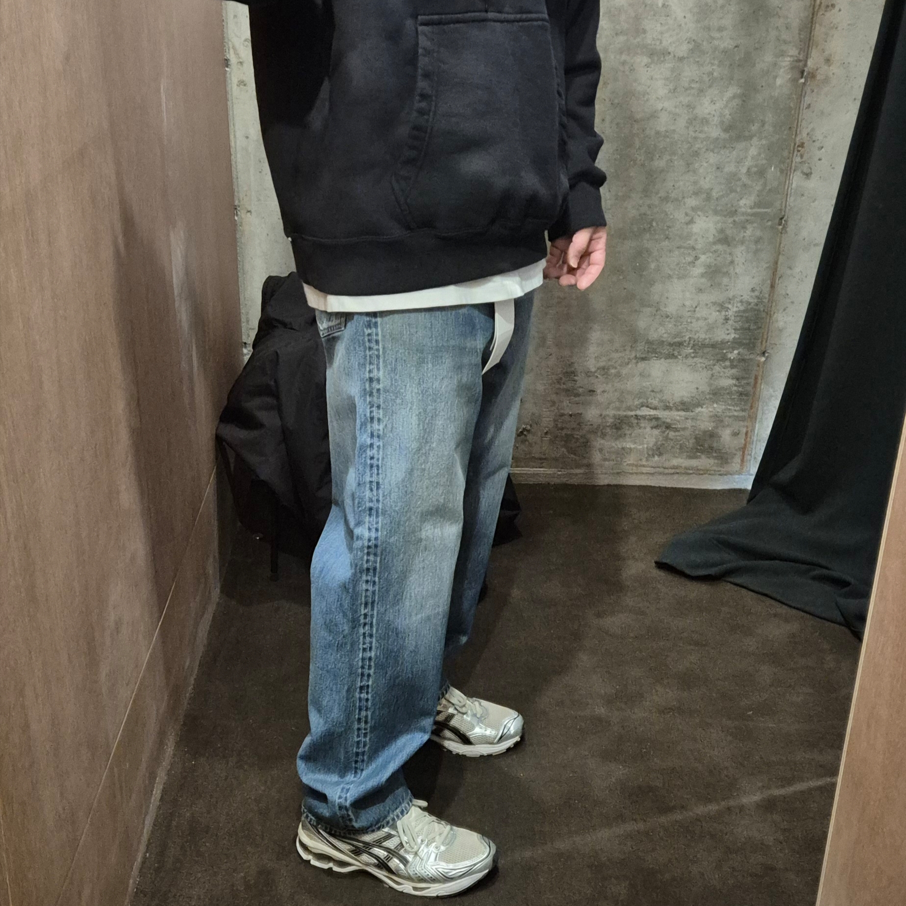 A.Presse No.22 Washed Wide Denim Pants Indigo 착용 스타일