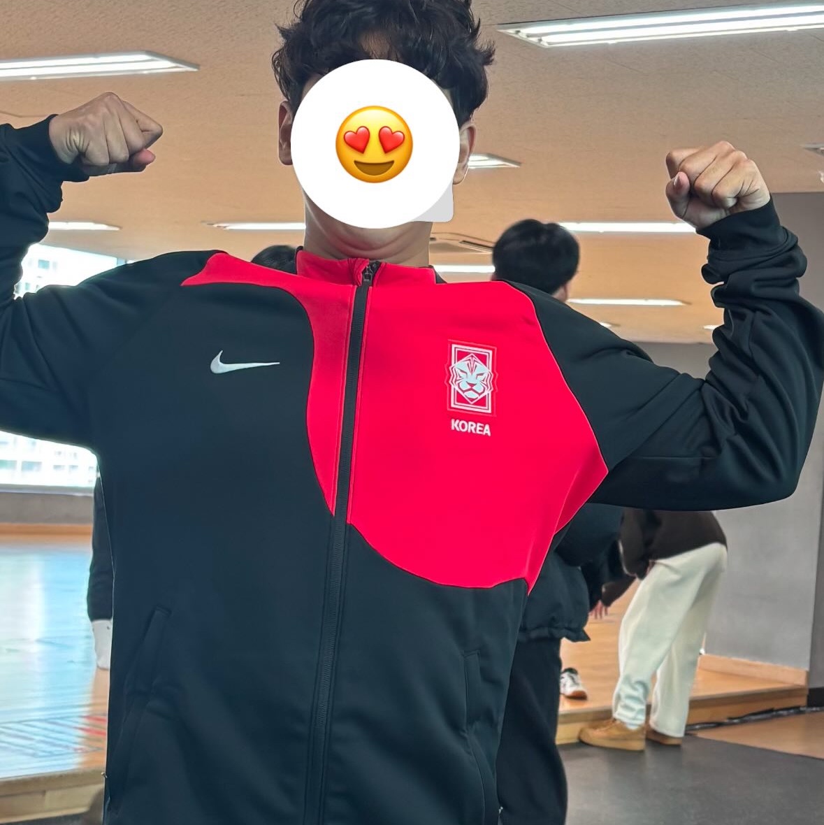 Nike Korea Academy Pro Soccer Track Jacket Black White - Asia 착용 스타일