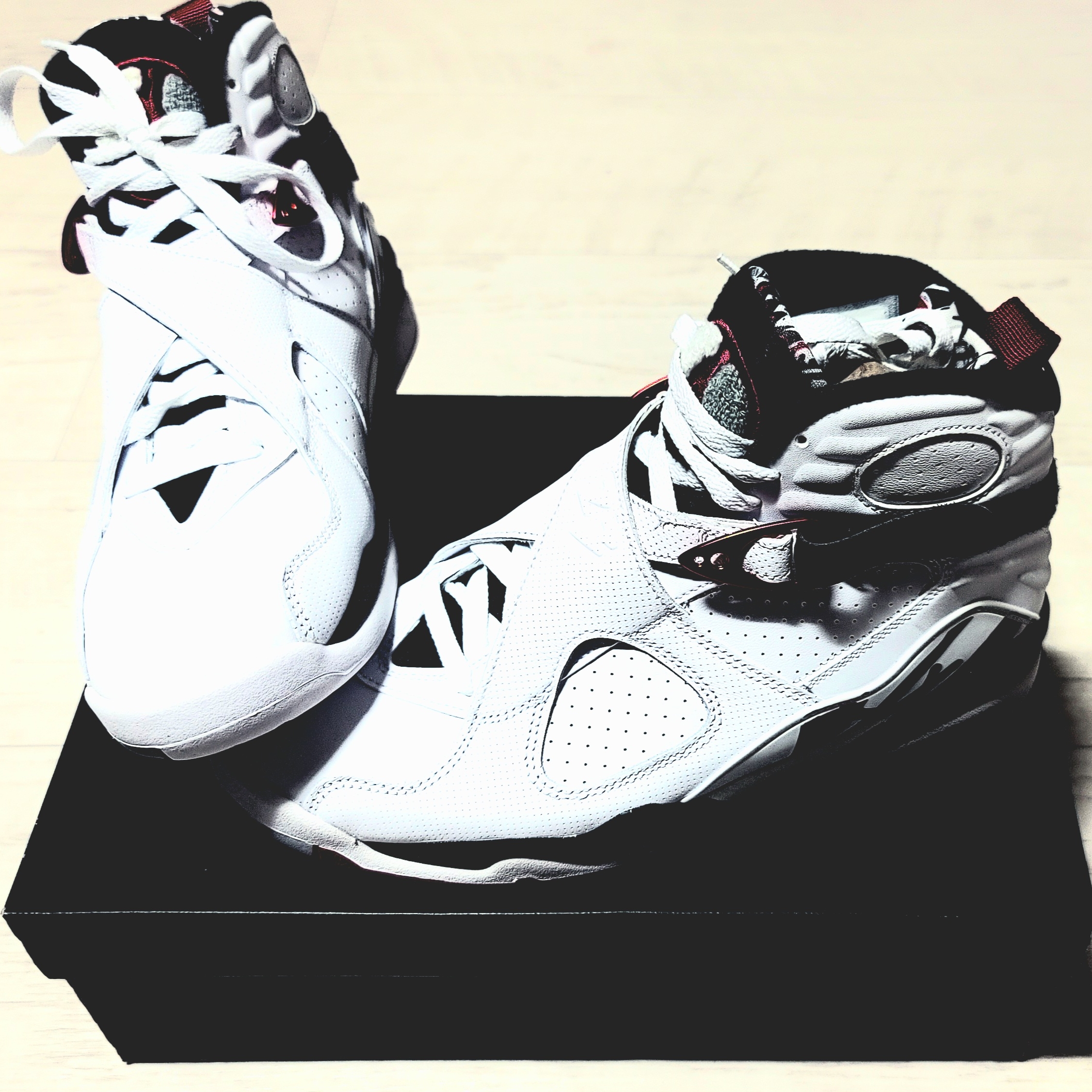 Jordan 8 Retro Alternate 착용 스타일 - 2