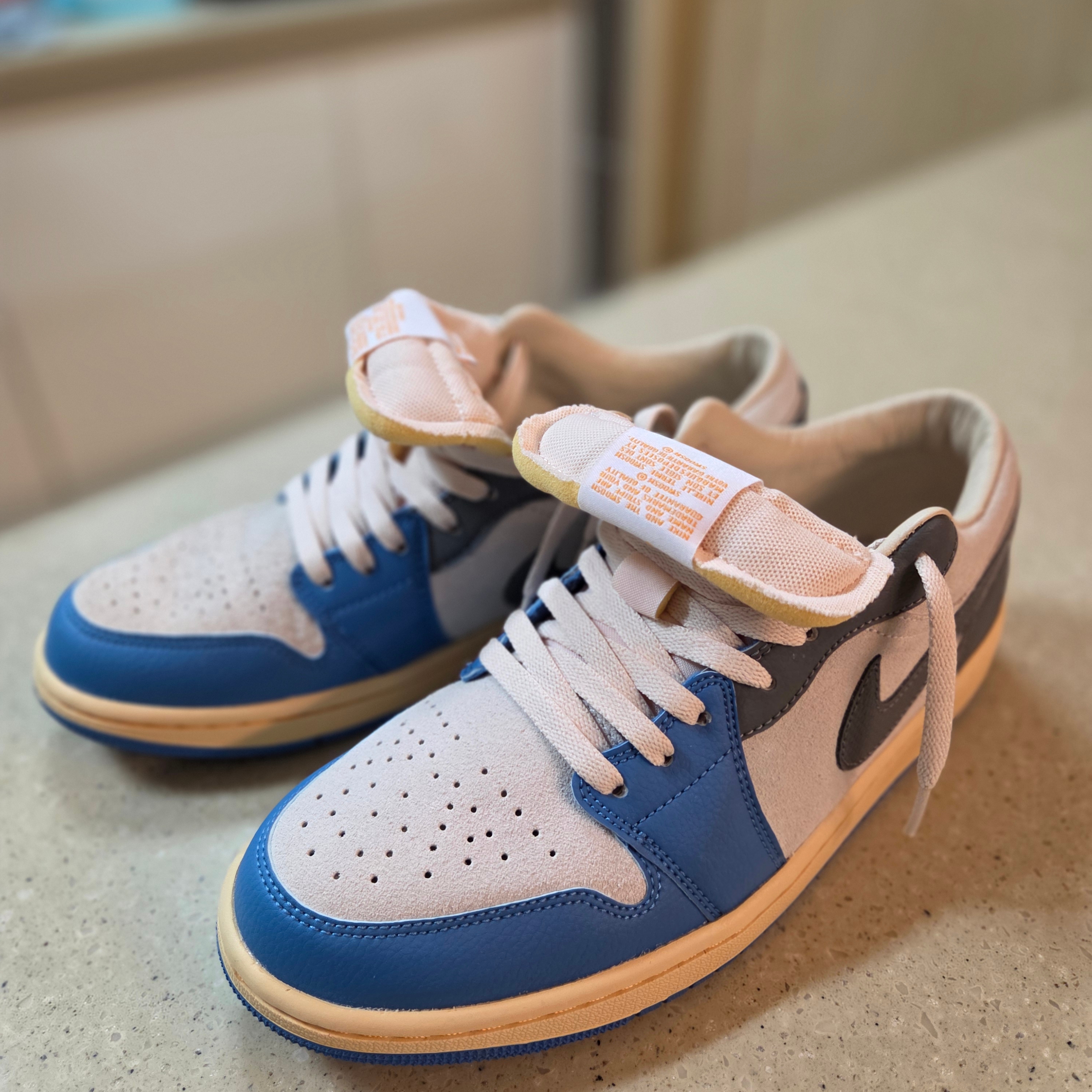 Jordan 1 Low SE Tokyo 96 착용 스타일 - 4