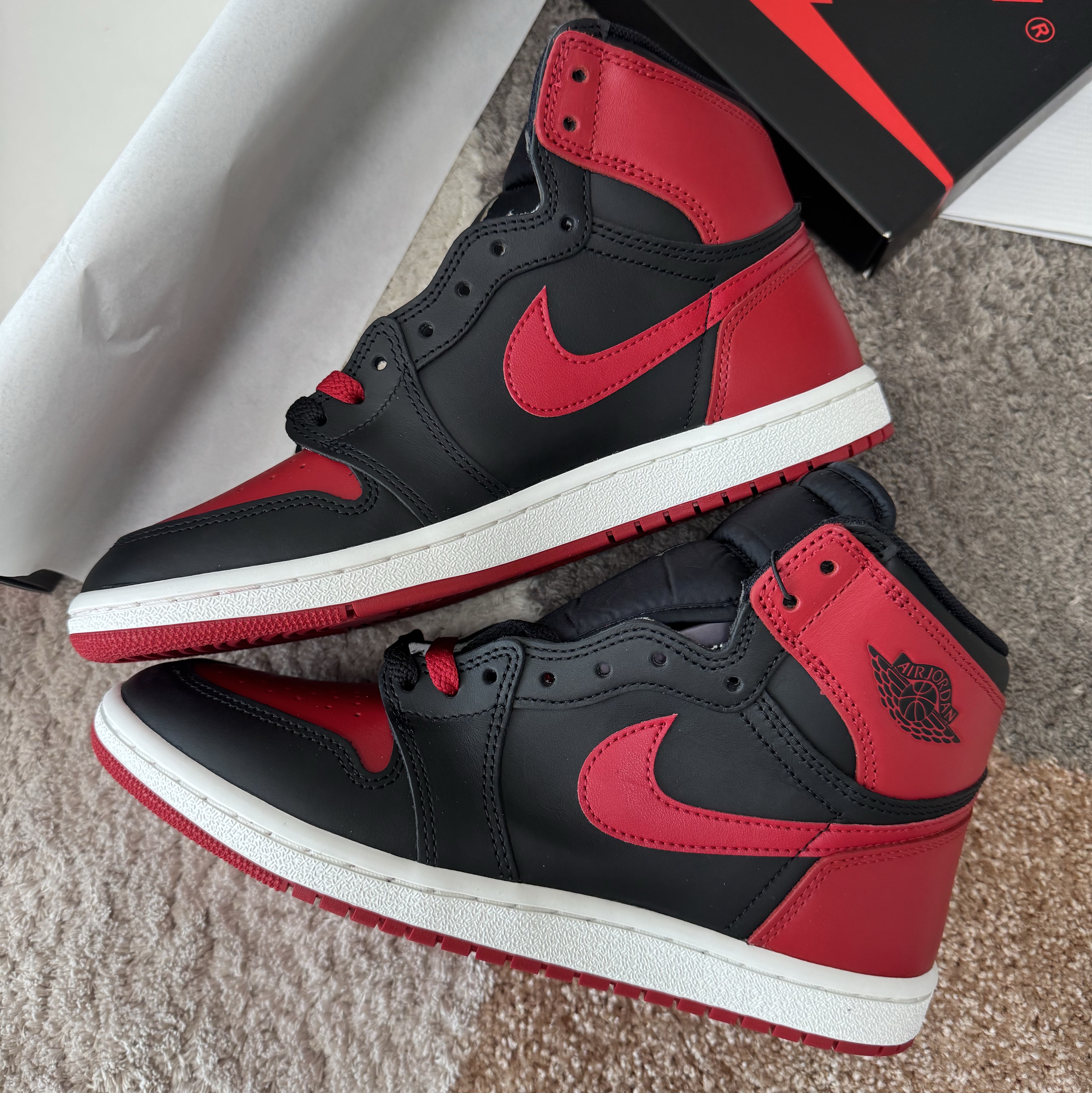 Jordan 1 High 85 Bred 착용 스타일 - 2