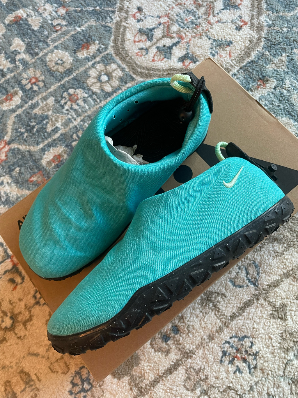 Nike ACG Moc Dusty Cactus Black 착용 스타일 - 1