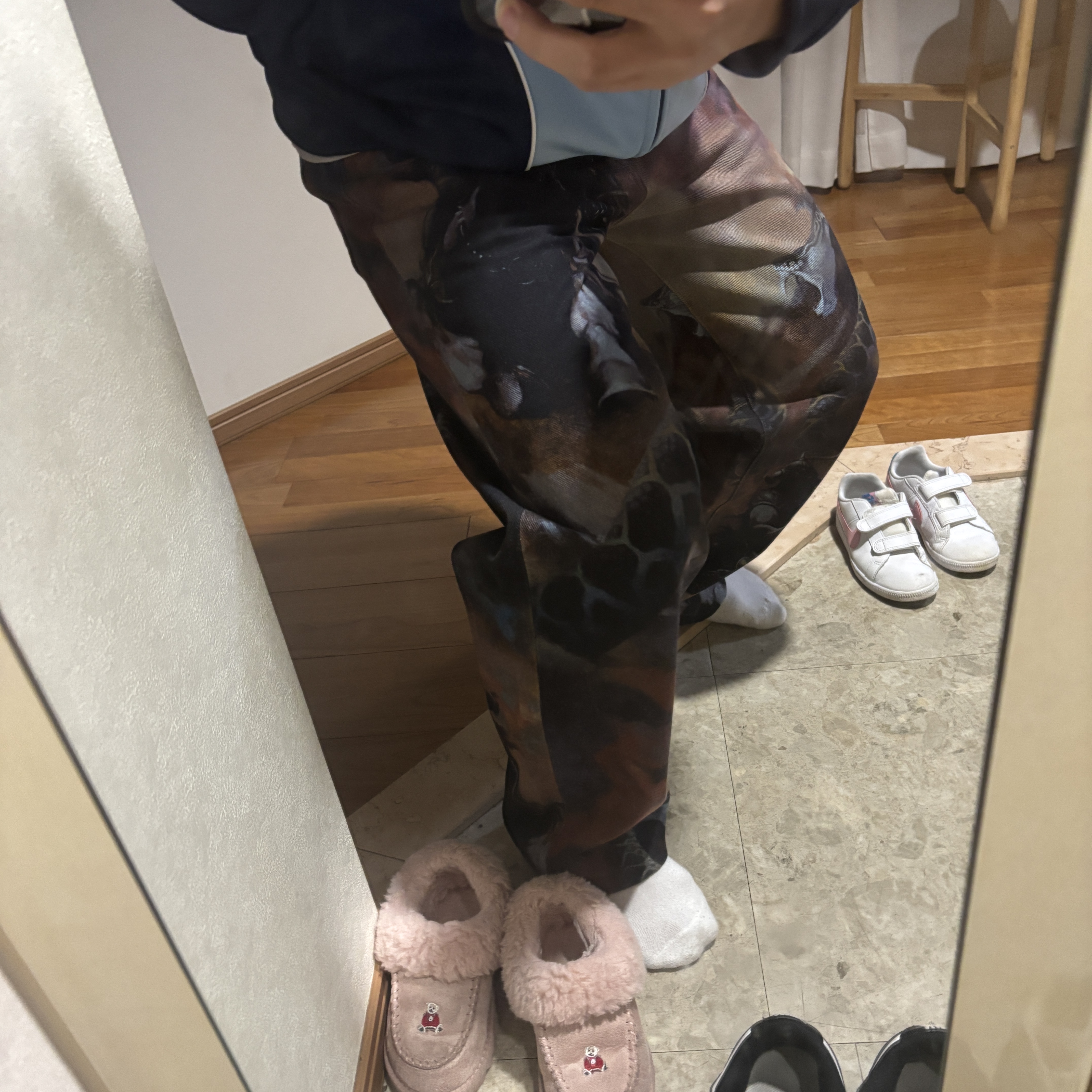 Supreme Frazetta Loose Fit Jean Multicolor - 24FW, Supreme x Jordan Tricot Track Jacket Light Blue - 24FW 착용 스타일 - 3