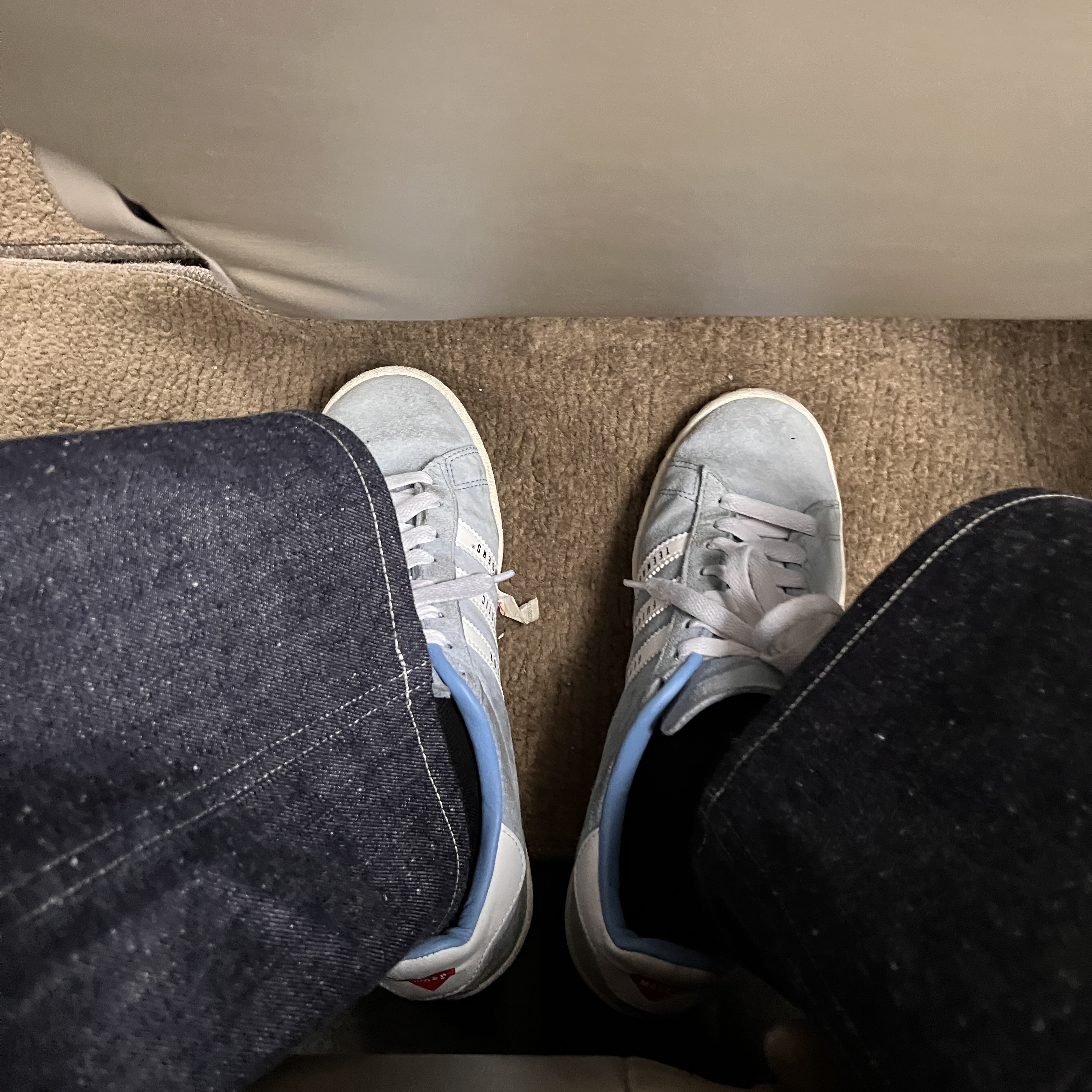 Adidas x Human Made Campus Light Blue, Human Made Denim Work Pants Past Indigo 착용 스타일