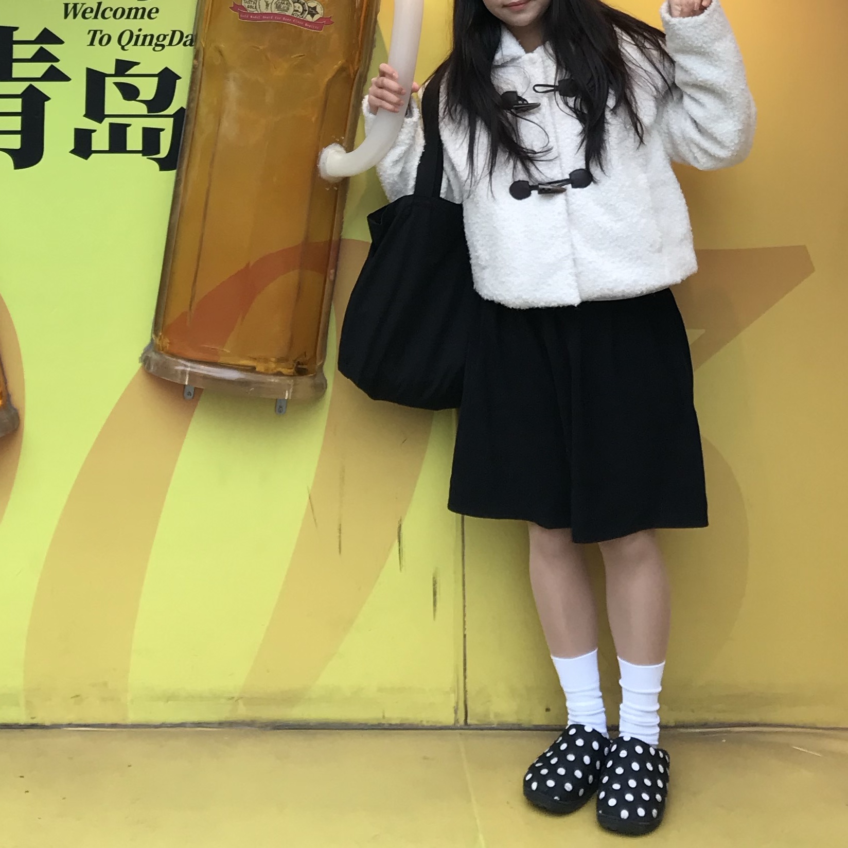 Subu Permanent F-Line Dots, Maison Kitsune Fox Head Tote Bag Black 착용 스타일