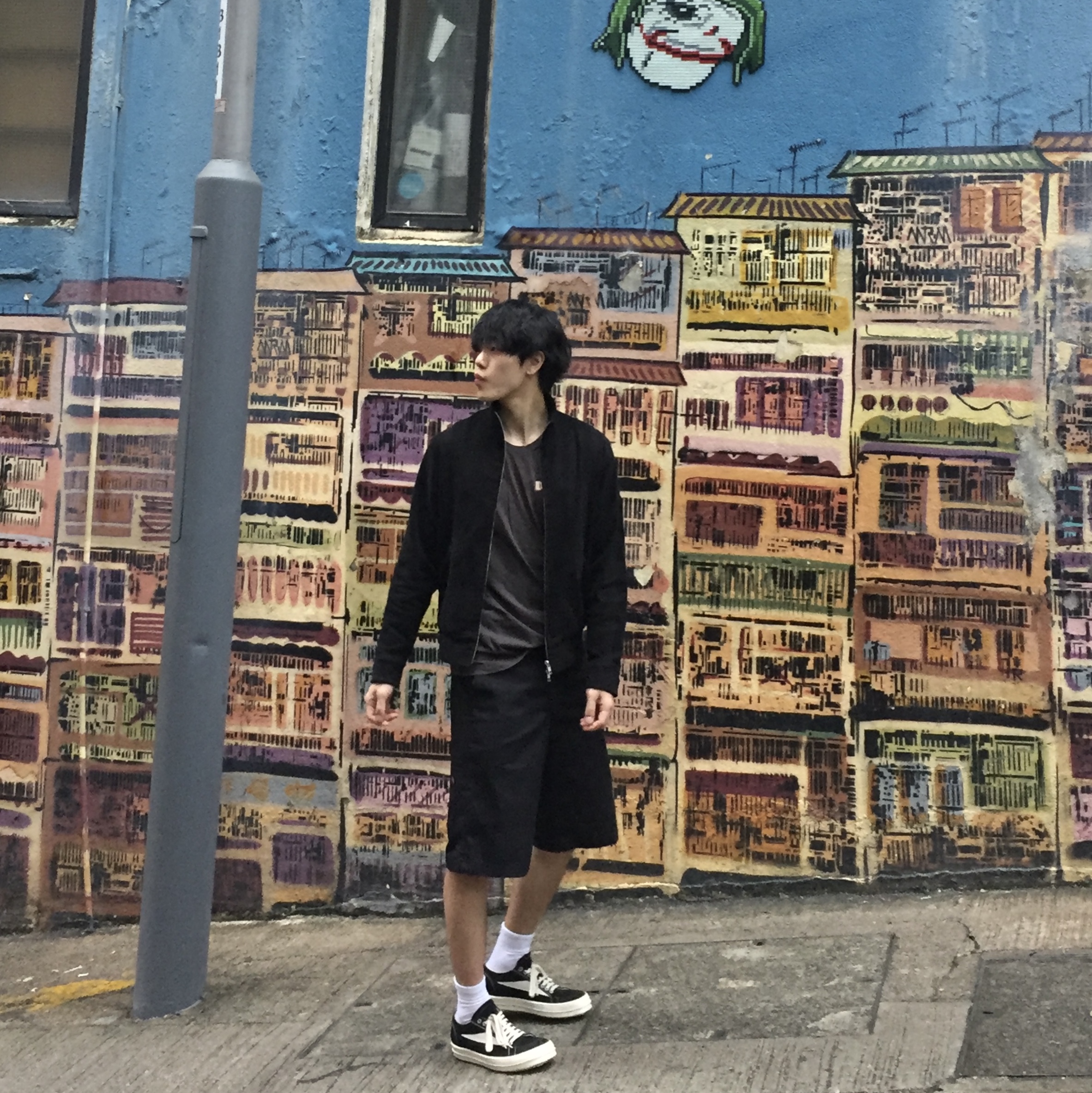 Rick Owens Drkshdw Vintage Sneakers Black Milk 착용 스타일 - 1