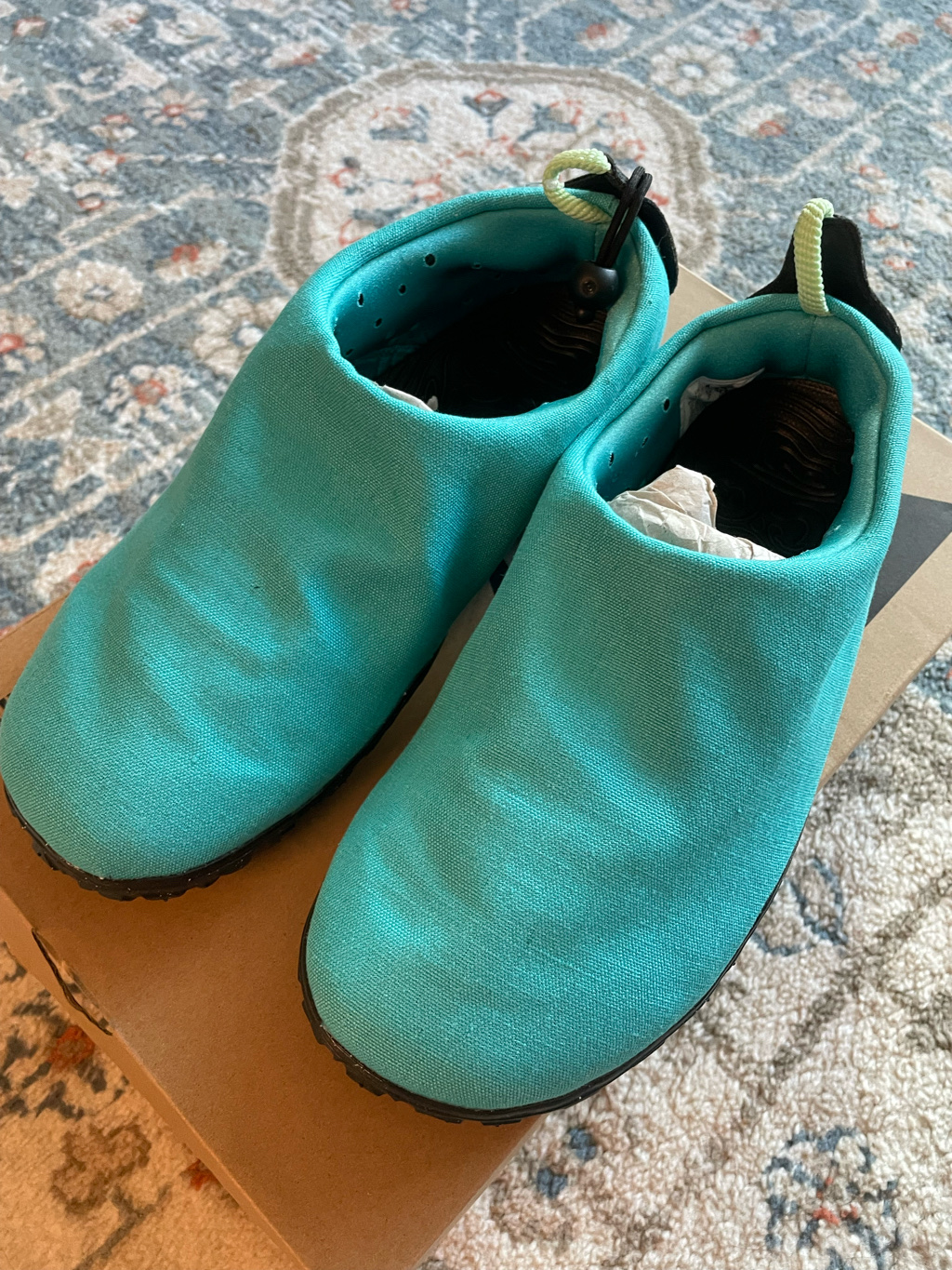 Nike ACG Moc Dusty Cactus Black 착용 스타일 - 2