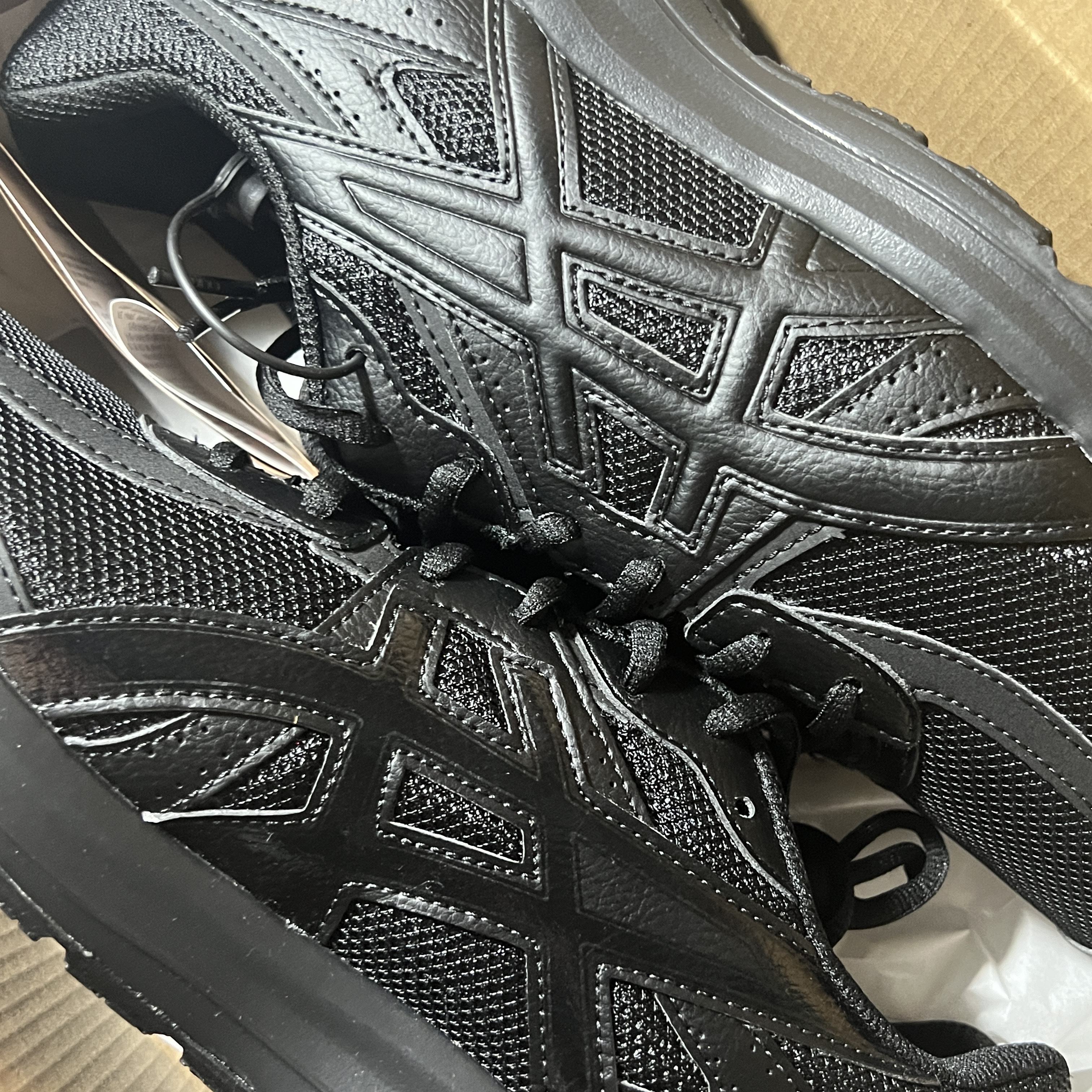 Asics Jog 100 S Black - 2E Wide, Stussy Canvas Coin Pouch Washed Black 착용 스타일 - 2