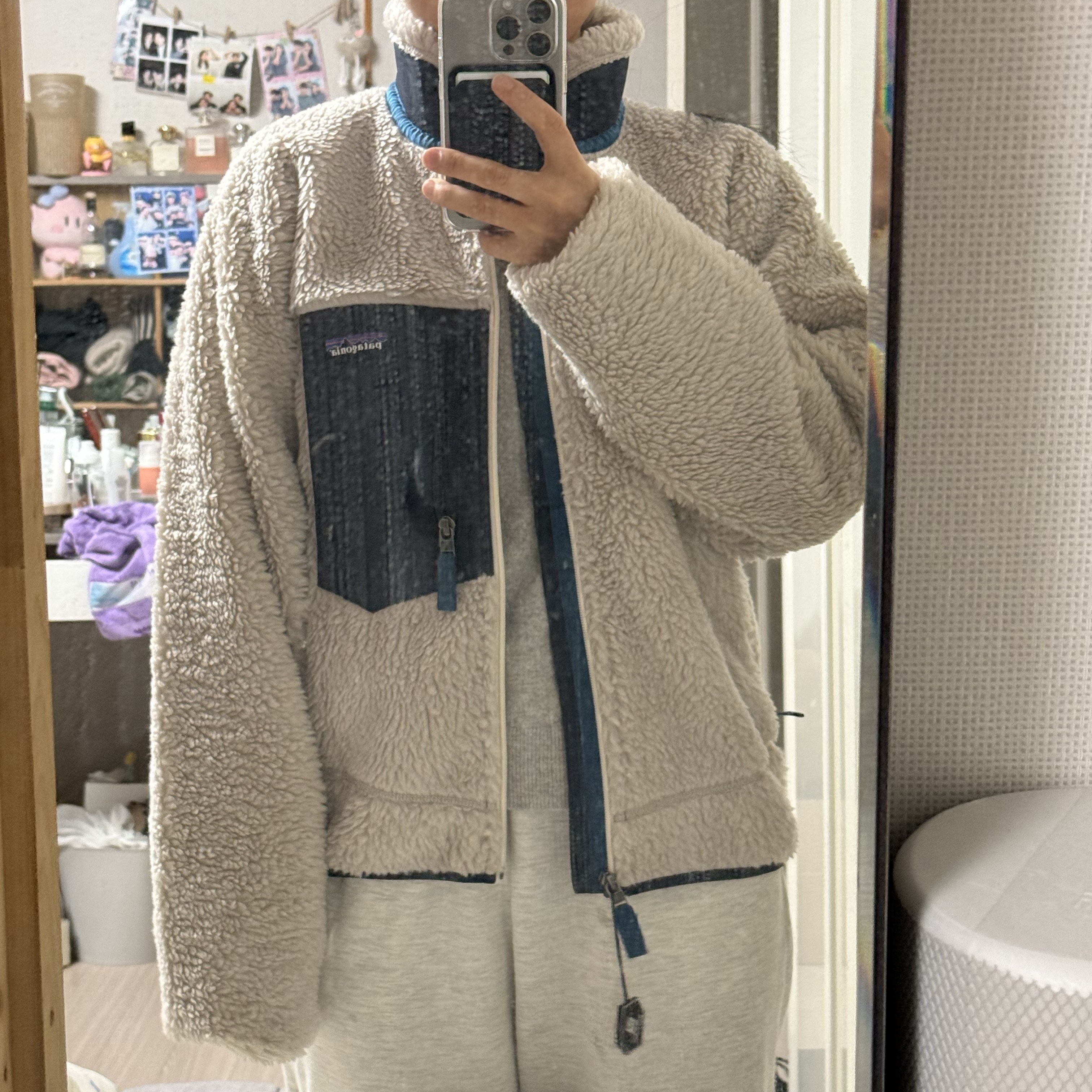 Patagonia Classic Retro-X Jacket Natural 착용 스타일