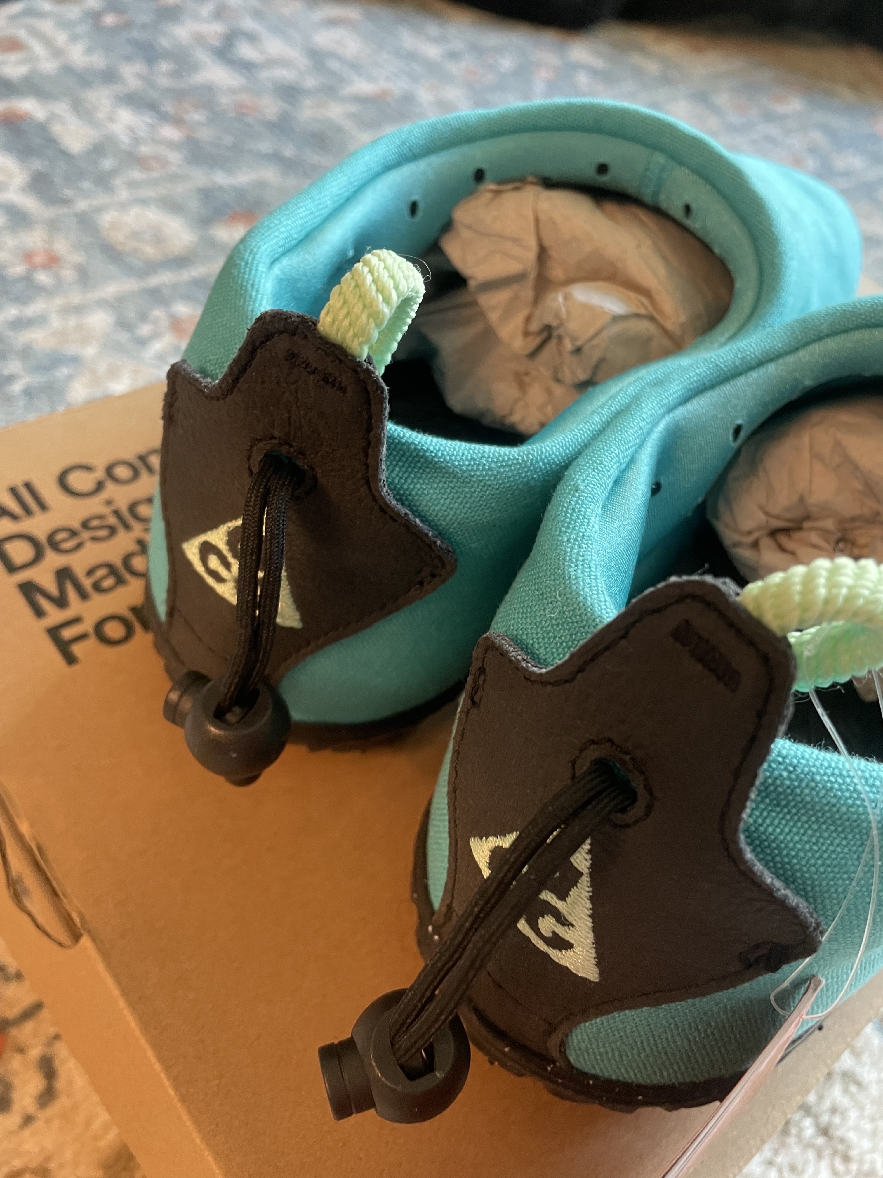 Nike ACG Moc Dusty Cactus Black 착용 스타일 - 3