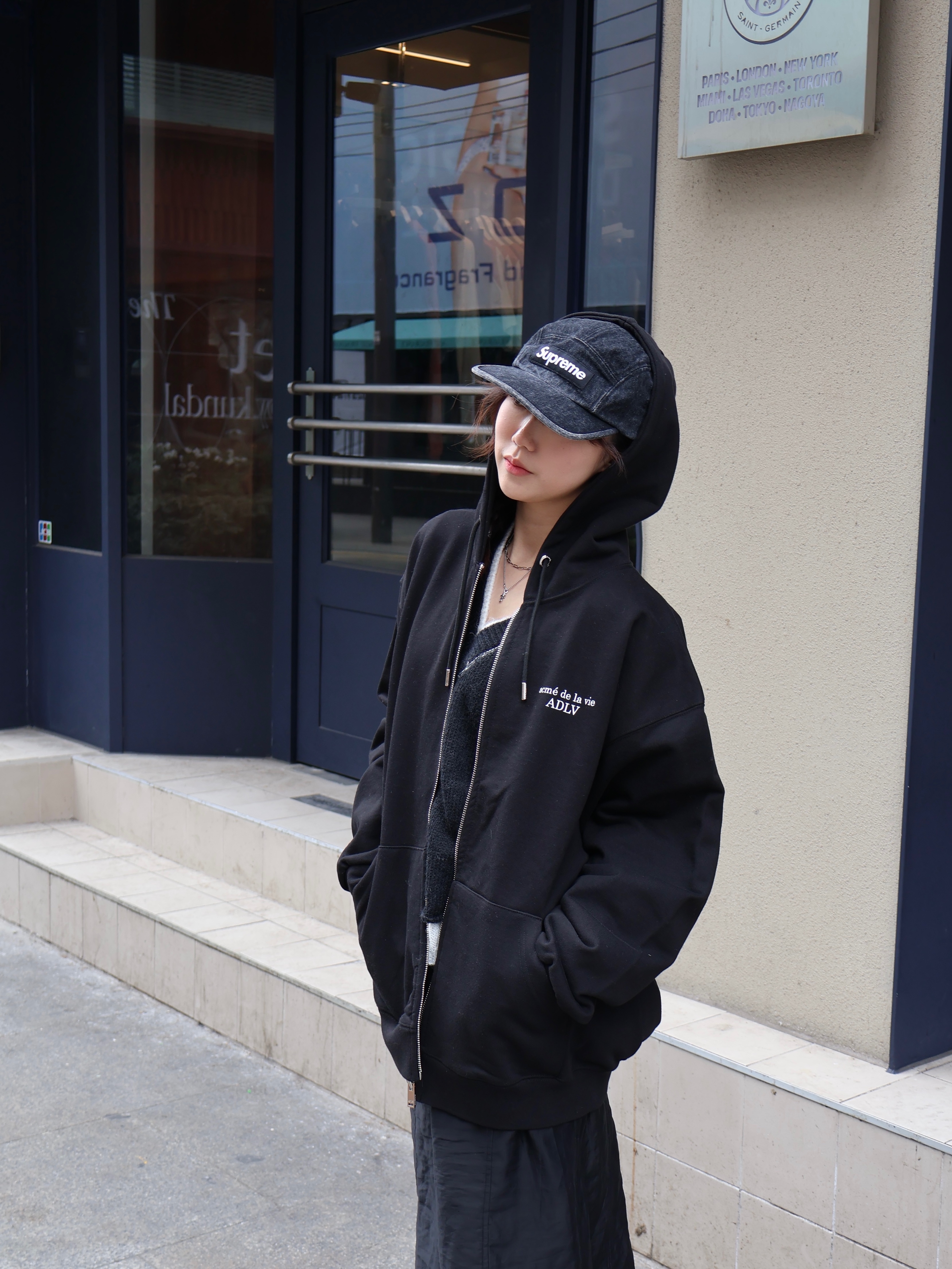 Supreme Denim Camp Cap Black - 24SS, Nike x Stussy Air Penny II Black 착용 스타일 - 5