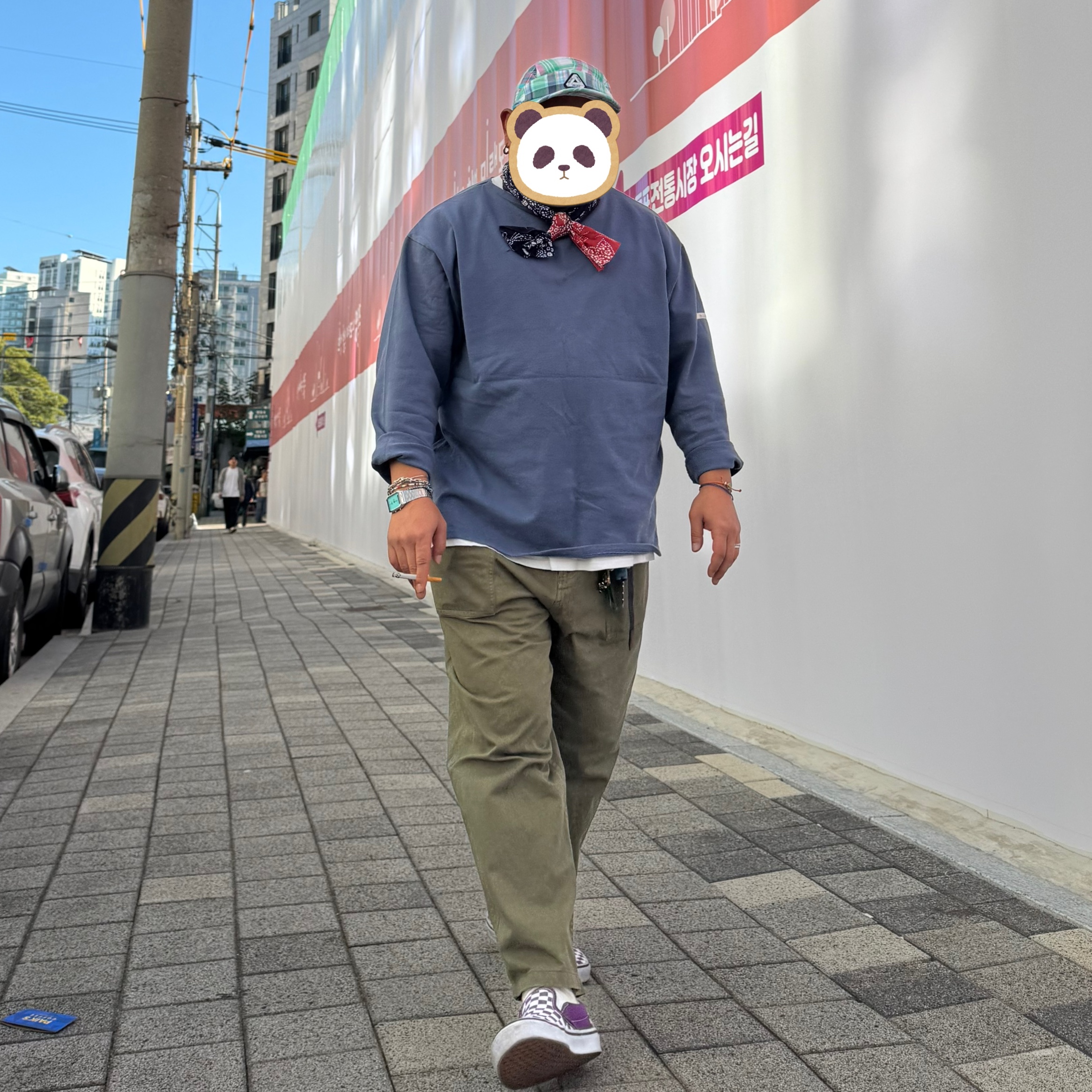 Palace Tri Cool Madras Runner Blue Green Navy - 23SS, Vans Classic Slip-On Theory Checkerboard Dark Purple 착용 스타일
