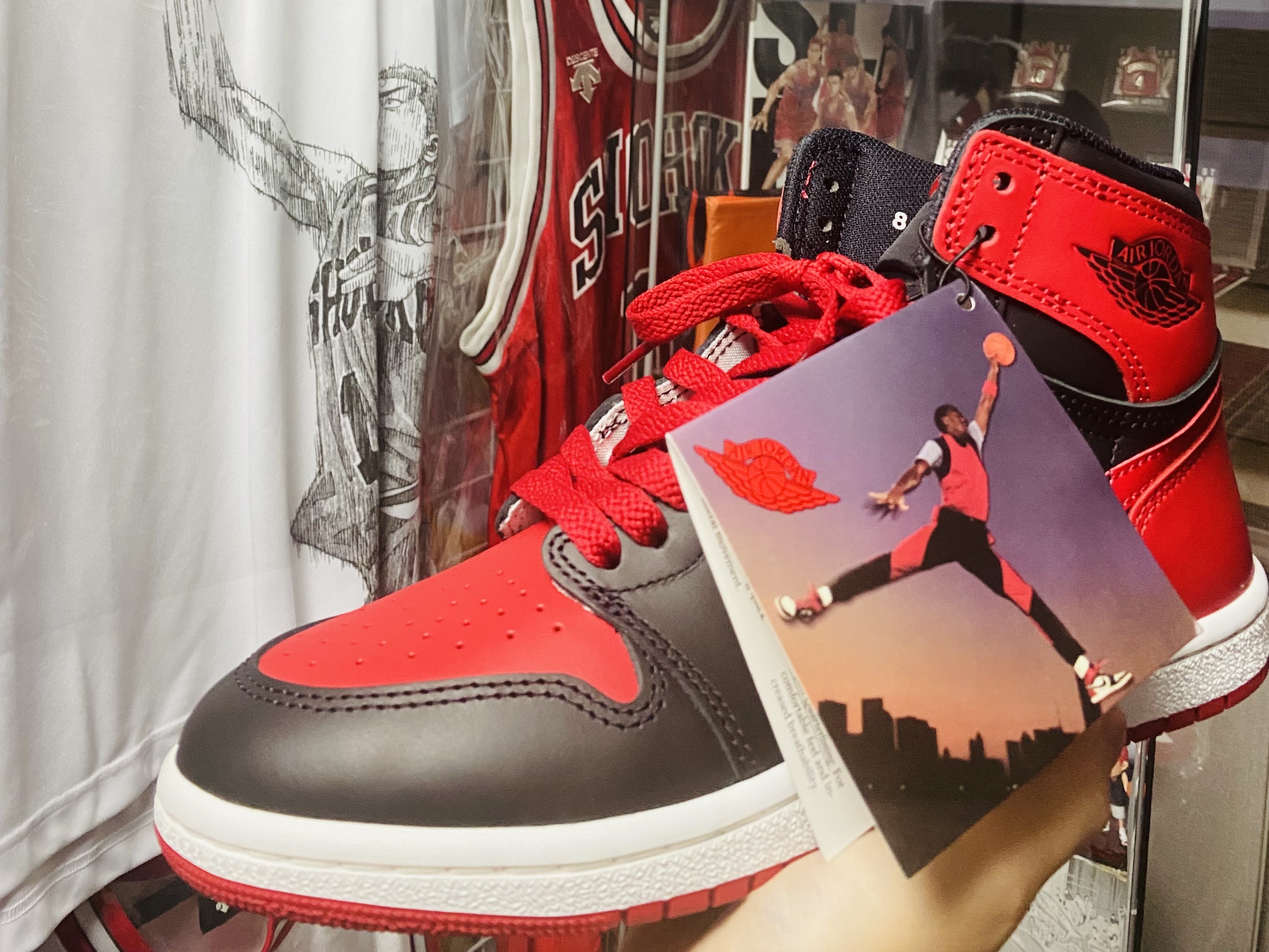 Jordan 1 High 85 Bred, Jordan 1 x Tune High 85 Bred (Special Package) 착용 스타일 - 9