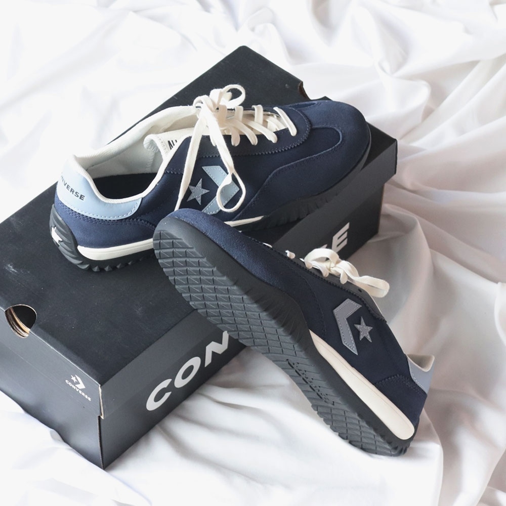 Converse Run Star Trainer Retro Sport Azul 착용 스타일 - 3