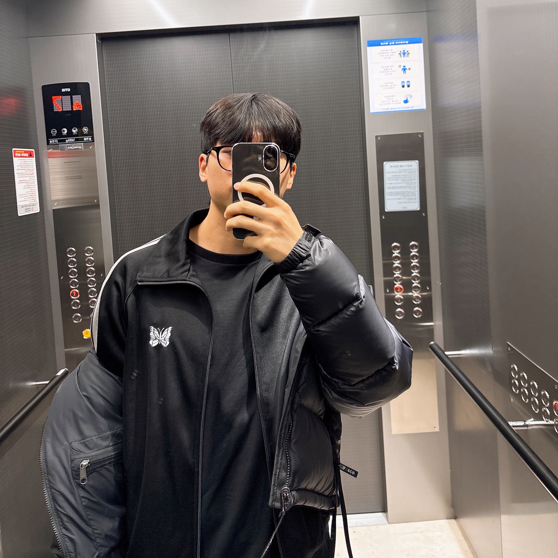 Needles x LHP Track Jacket Poly Smooth Black, The North Face 1996 Eco Nuptse Jacket Black 착용 스타일