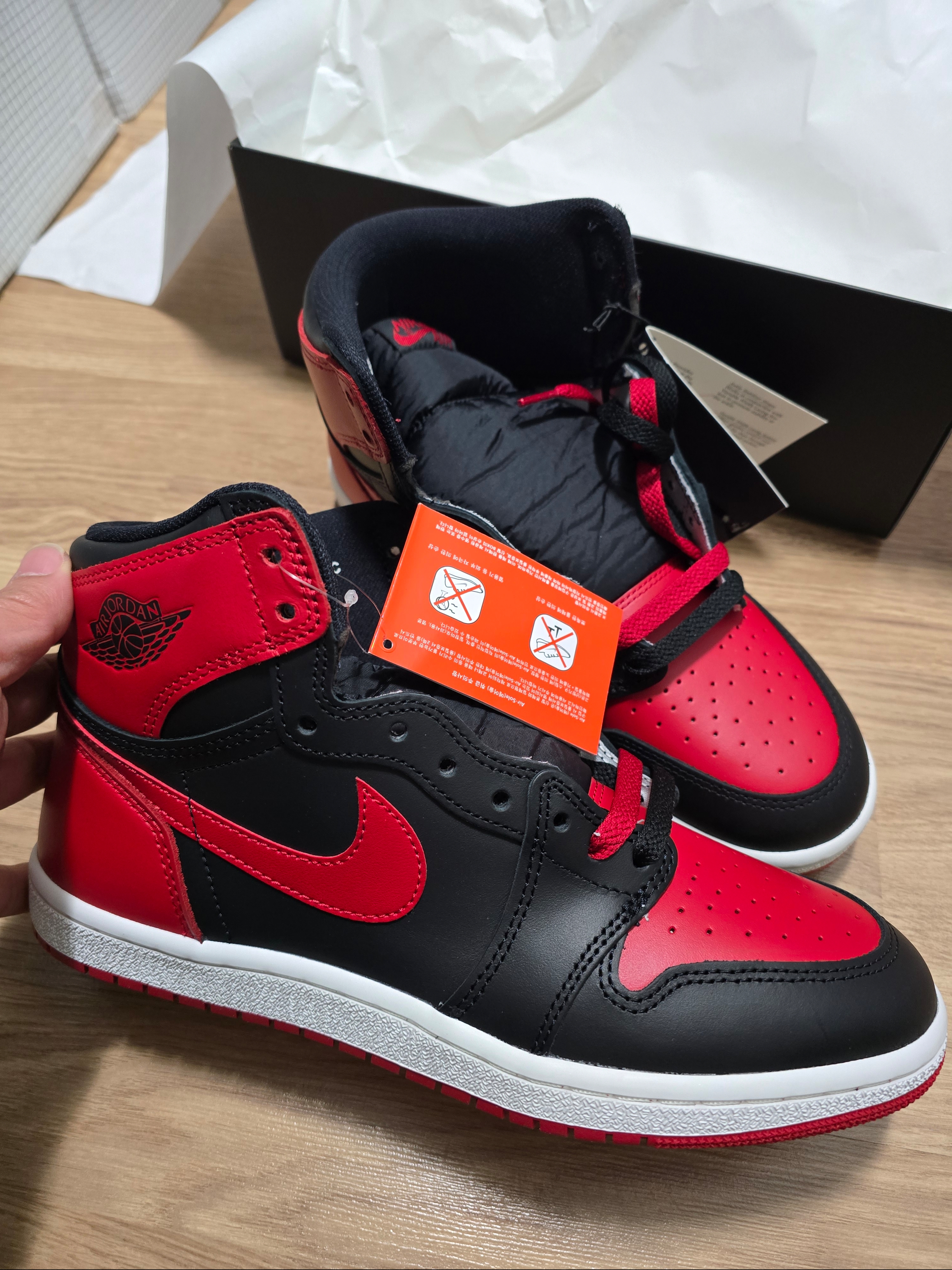 Jordan 1 High 85 Bred 착용 스타일 - 1