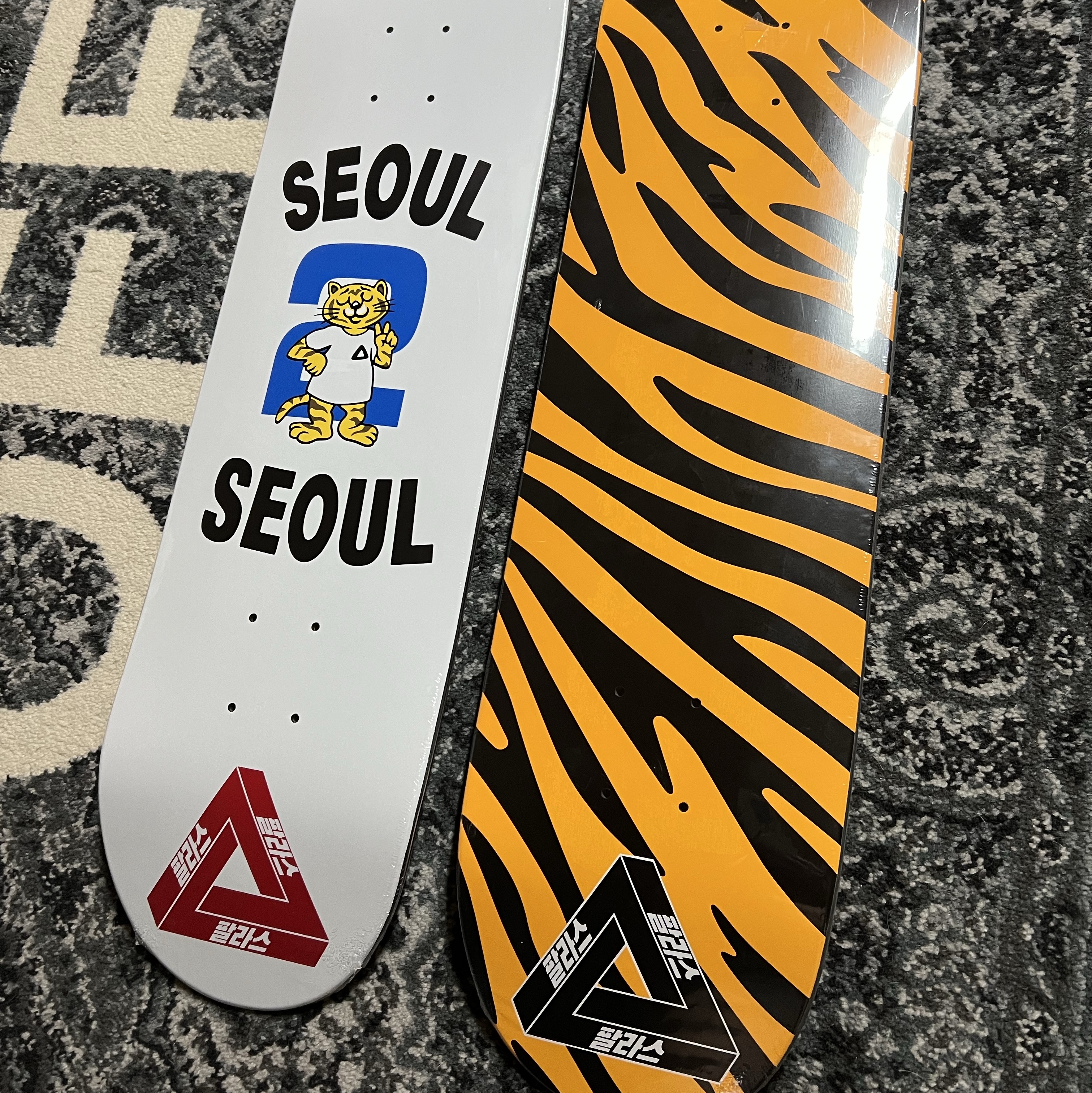Palace Seoul 2 Seoul Board 8.25 - 25SS 착용 스타일