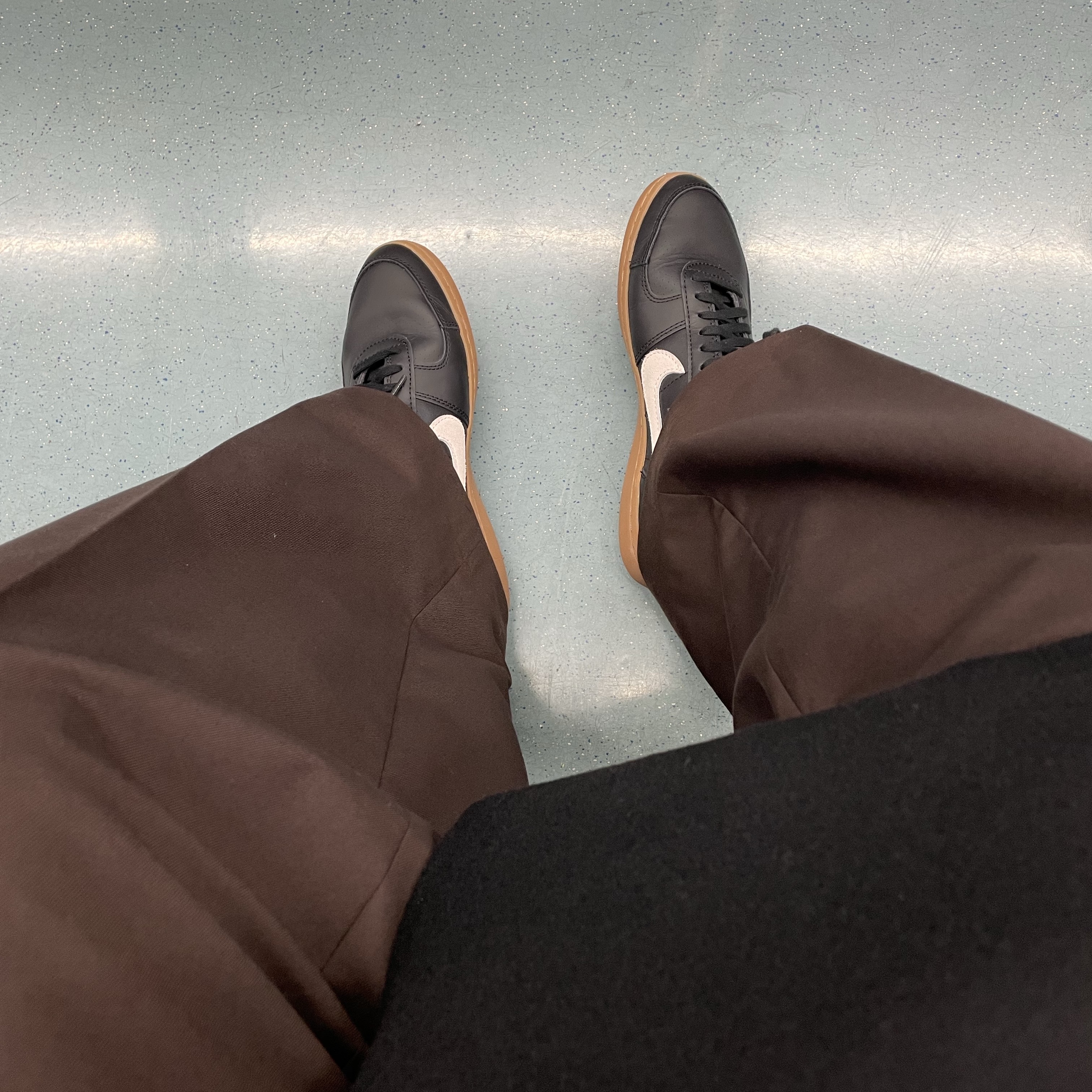 Nike Field General 82 SP Black and Sail 착용 스타일