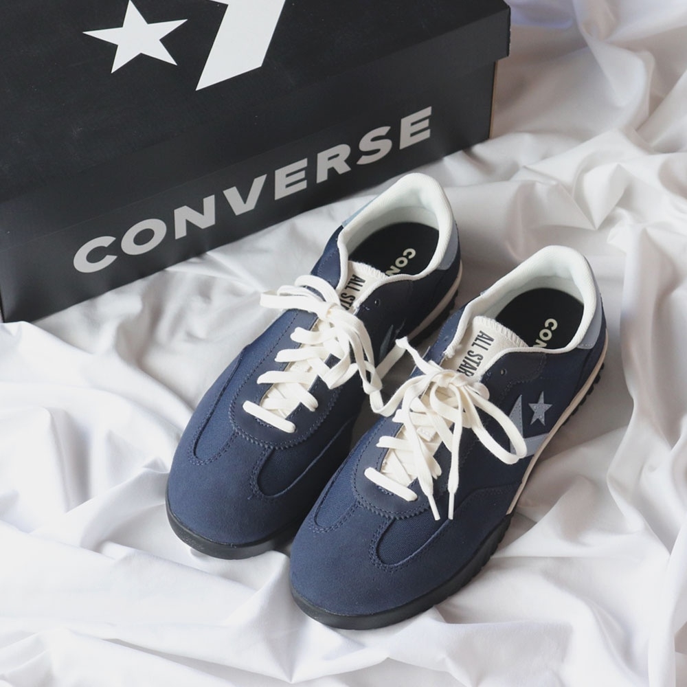 Converse Run Star Trainer Retro Sport Azul 착용 스타일 - 5